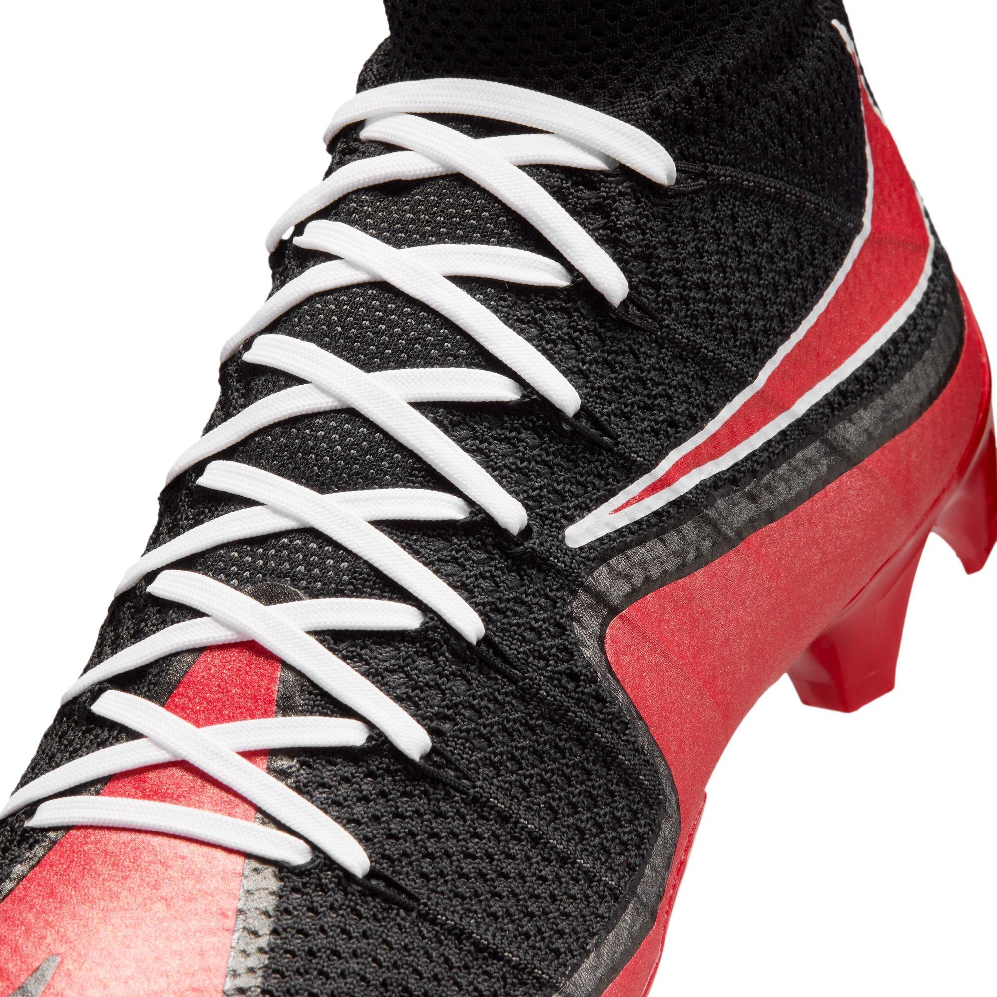Men's Vapor Edge 360 Untouchable Football Cleats