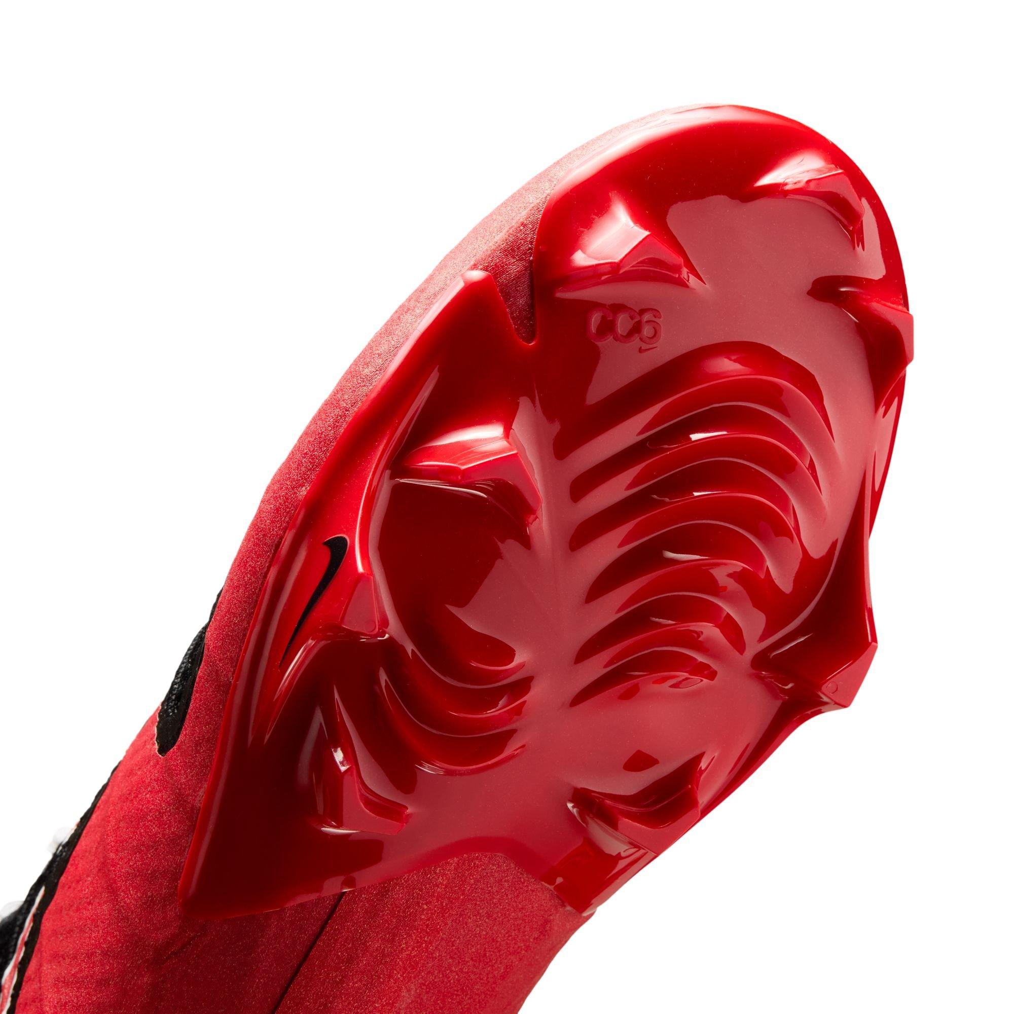 Men's Vapor Edge 360 Untouchable Football Cleats