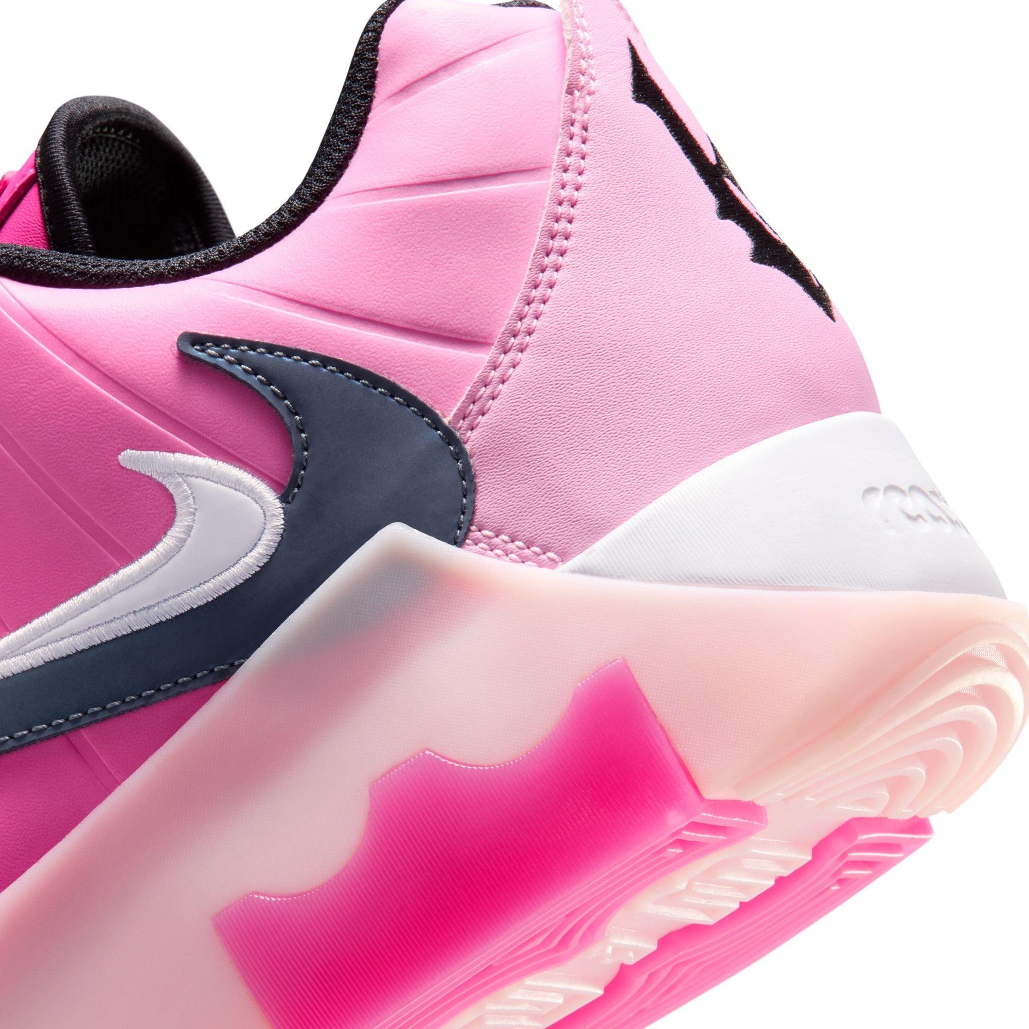 Men's Lebron James Witness IX Basketball Shoes
