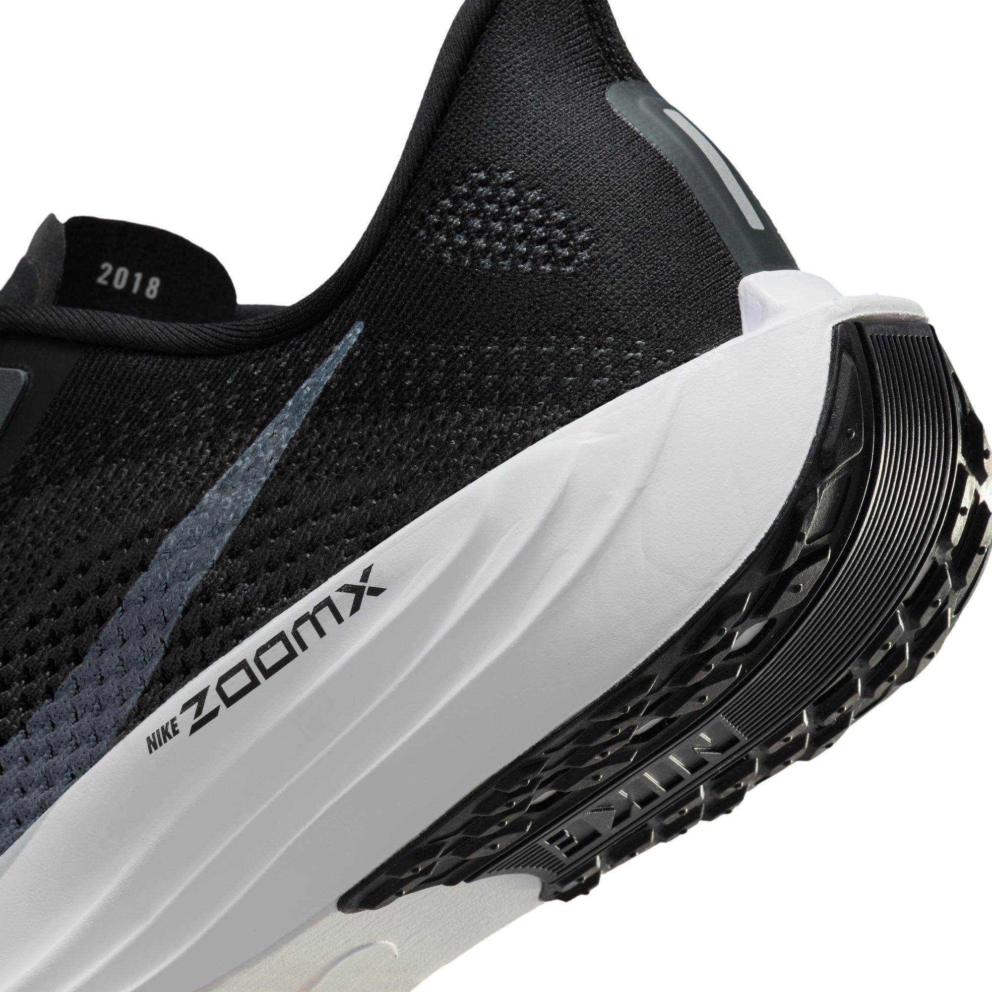 Men's Pegasus Plus Road Running Shoes