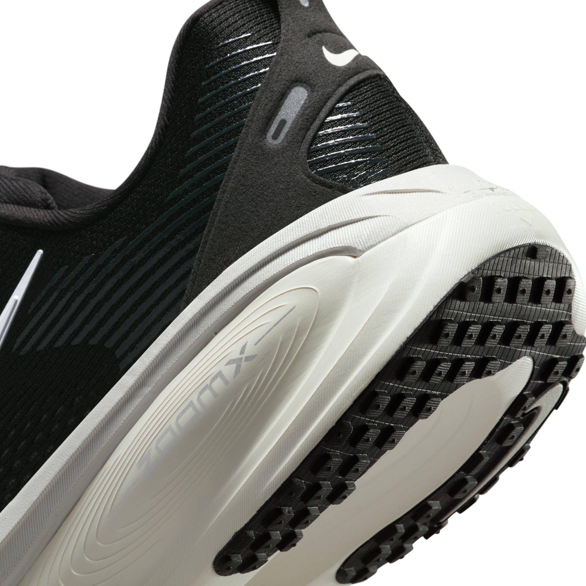 Men's Vomero 18 Road Running Shoes