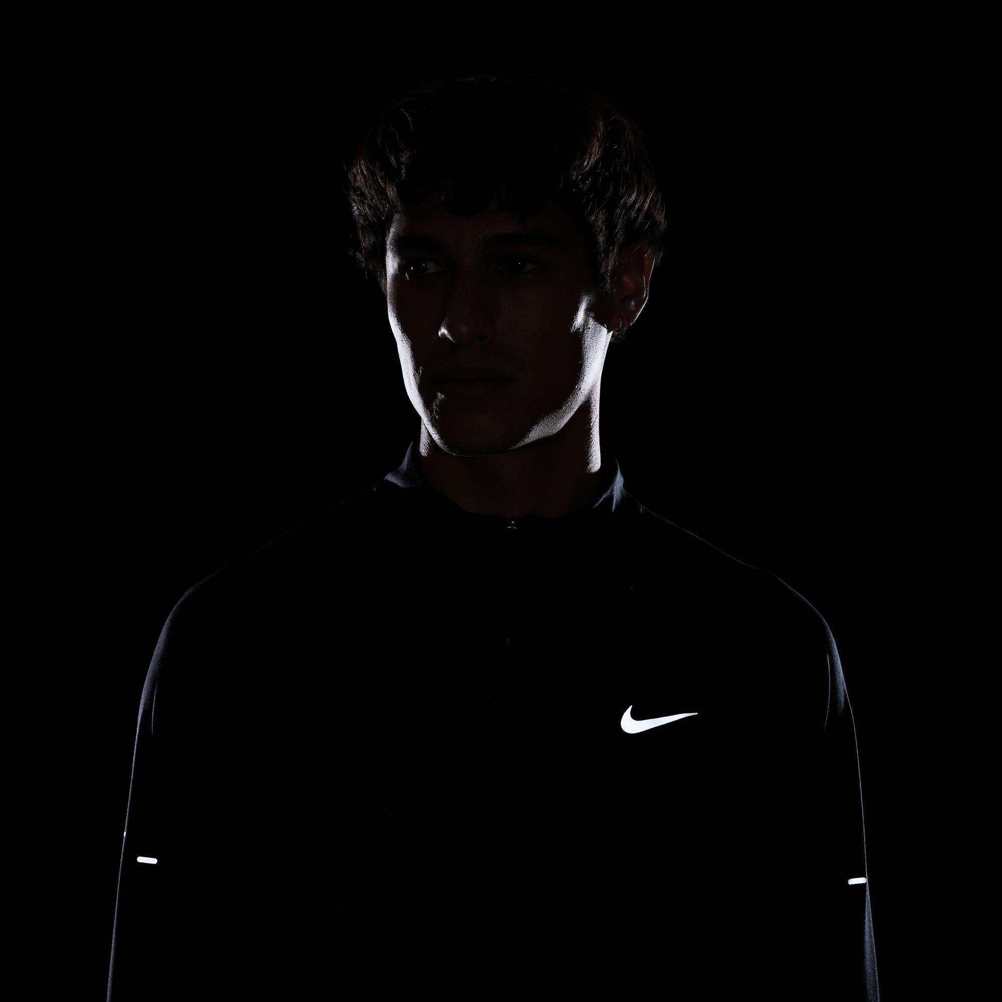 Men's Stride Dri-FIT Running Quarter-Zip Top