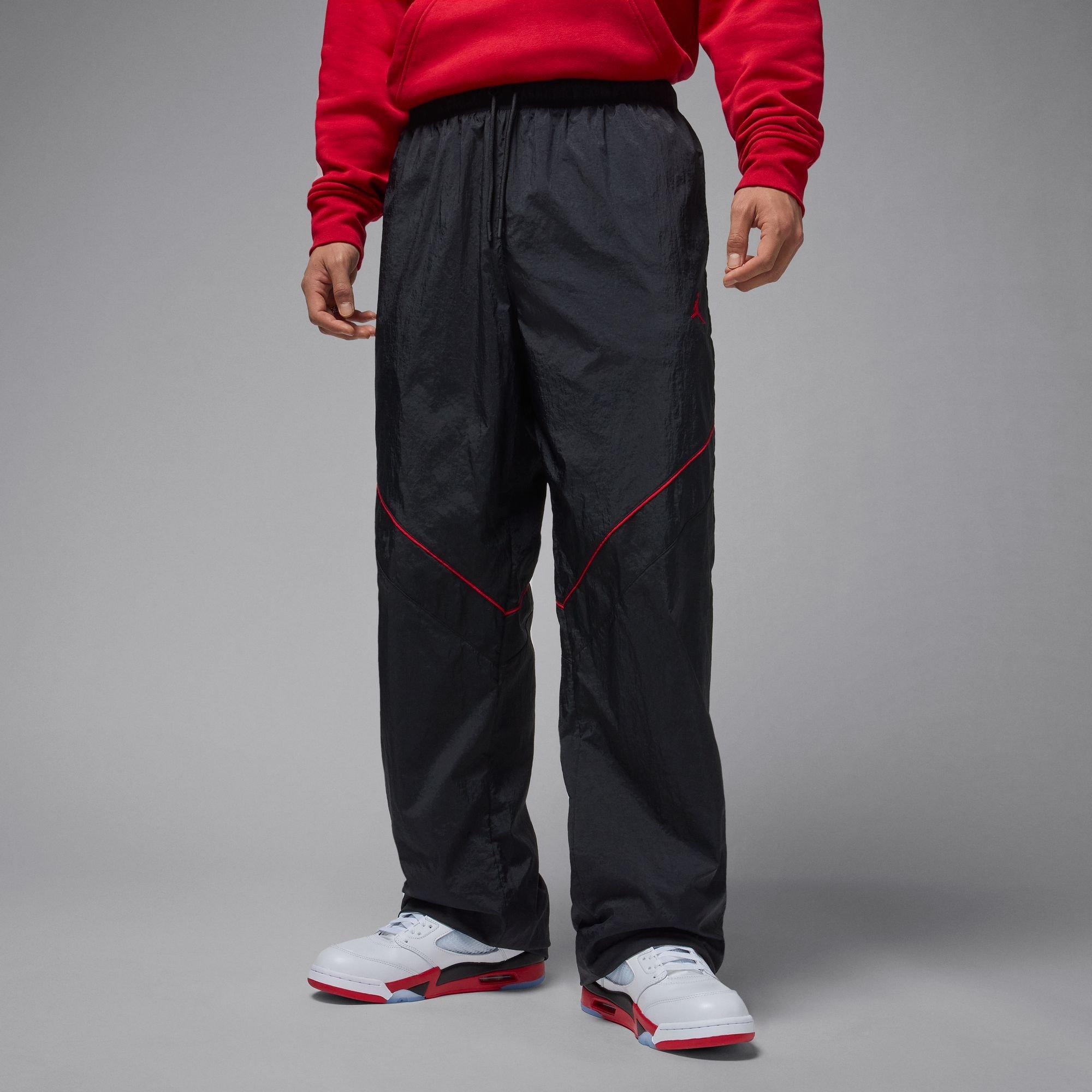 Black/Gym Red