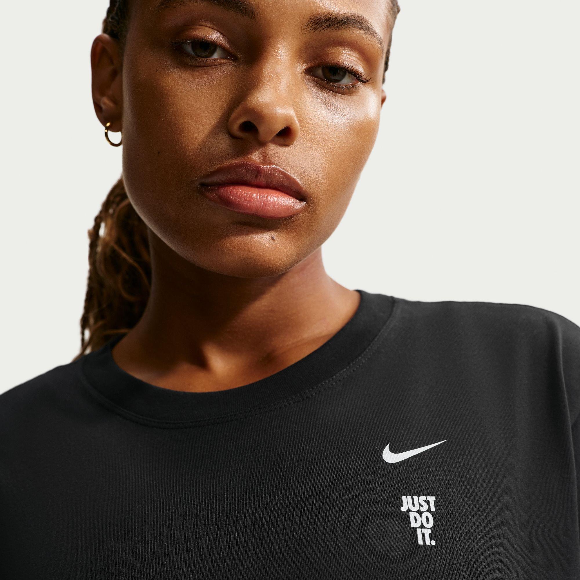 Women's Basketball Just Do It Back Graphic T-Shirt