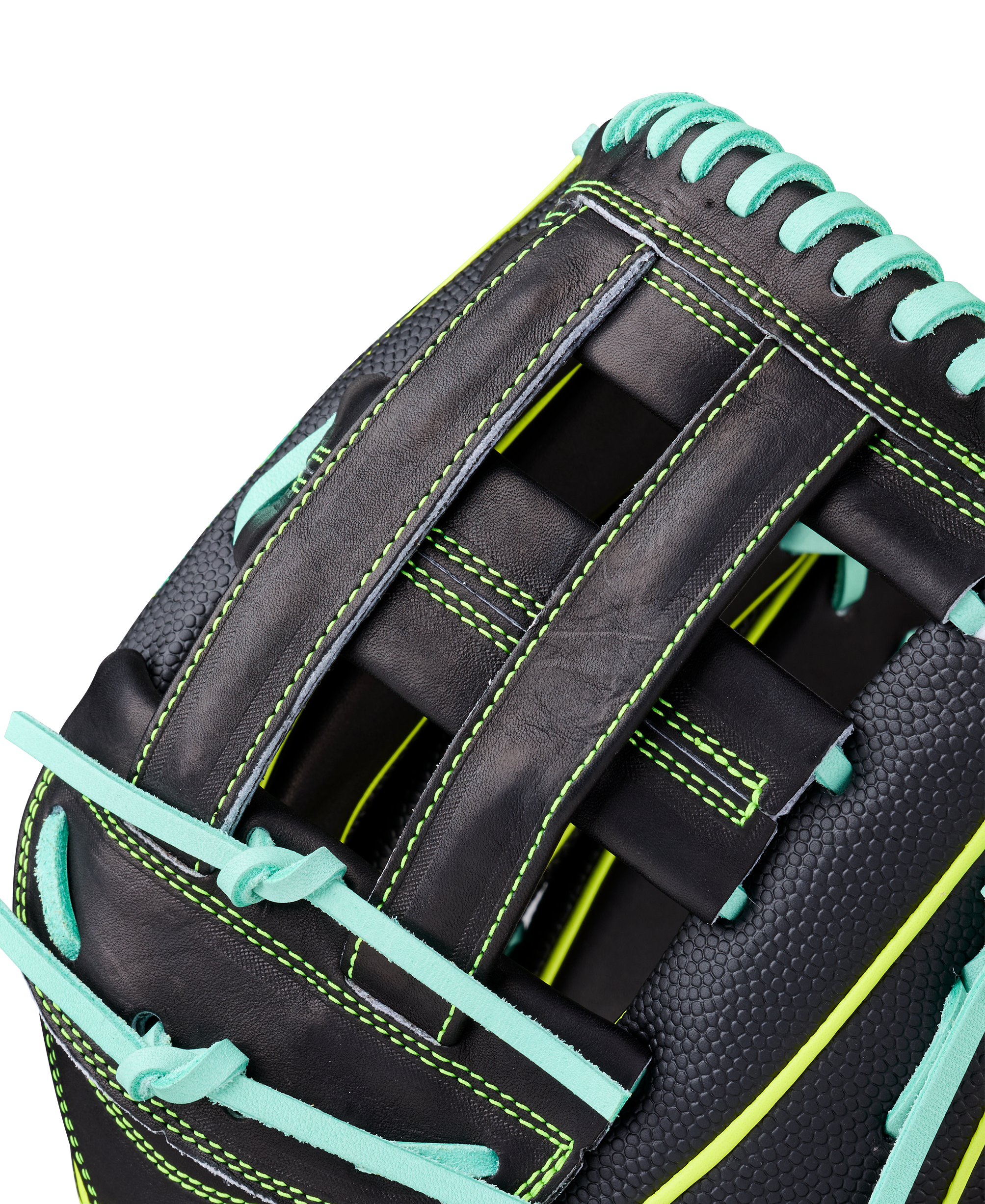 2026 A2000 12.5" Baseball Glove, Right Hand Throw