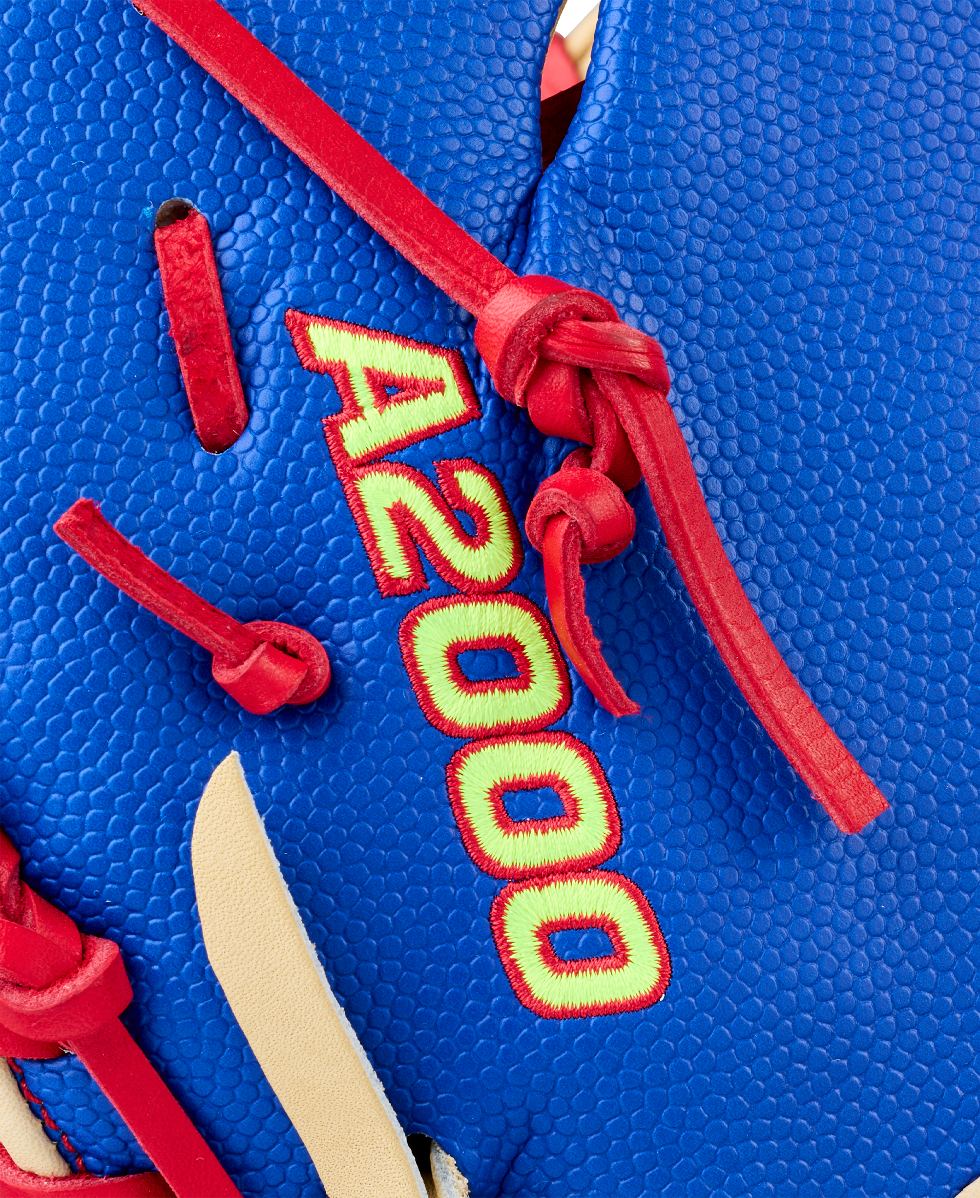 2026 A2000 12.5" First Base Glove, Right Hand Throw