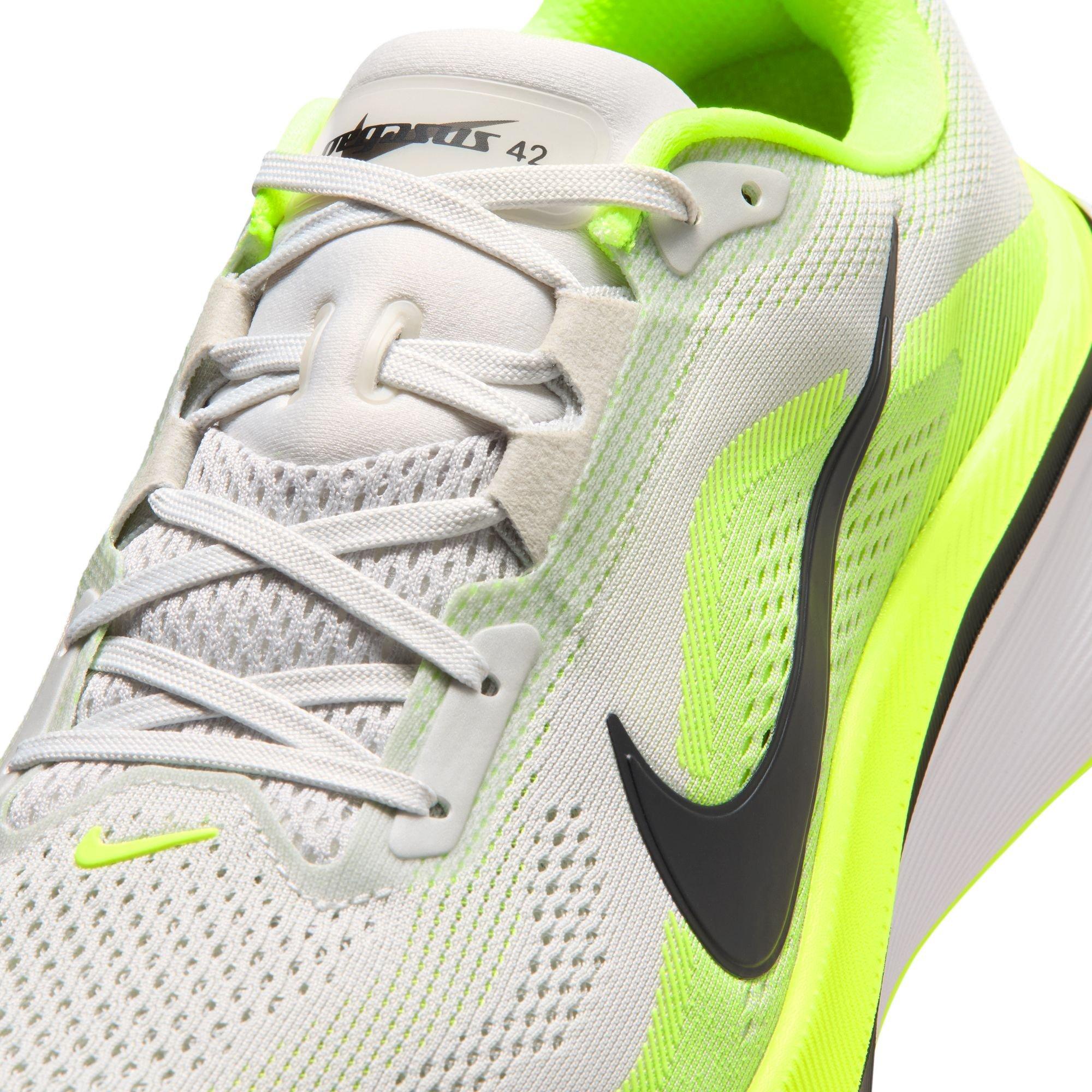 Men's Pegasus 42 Running Shoes