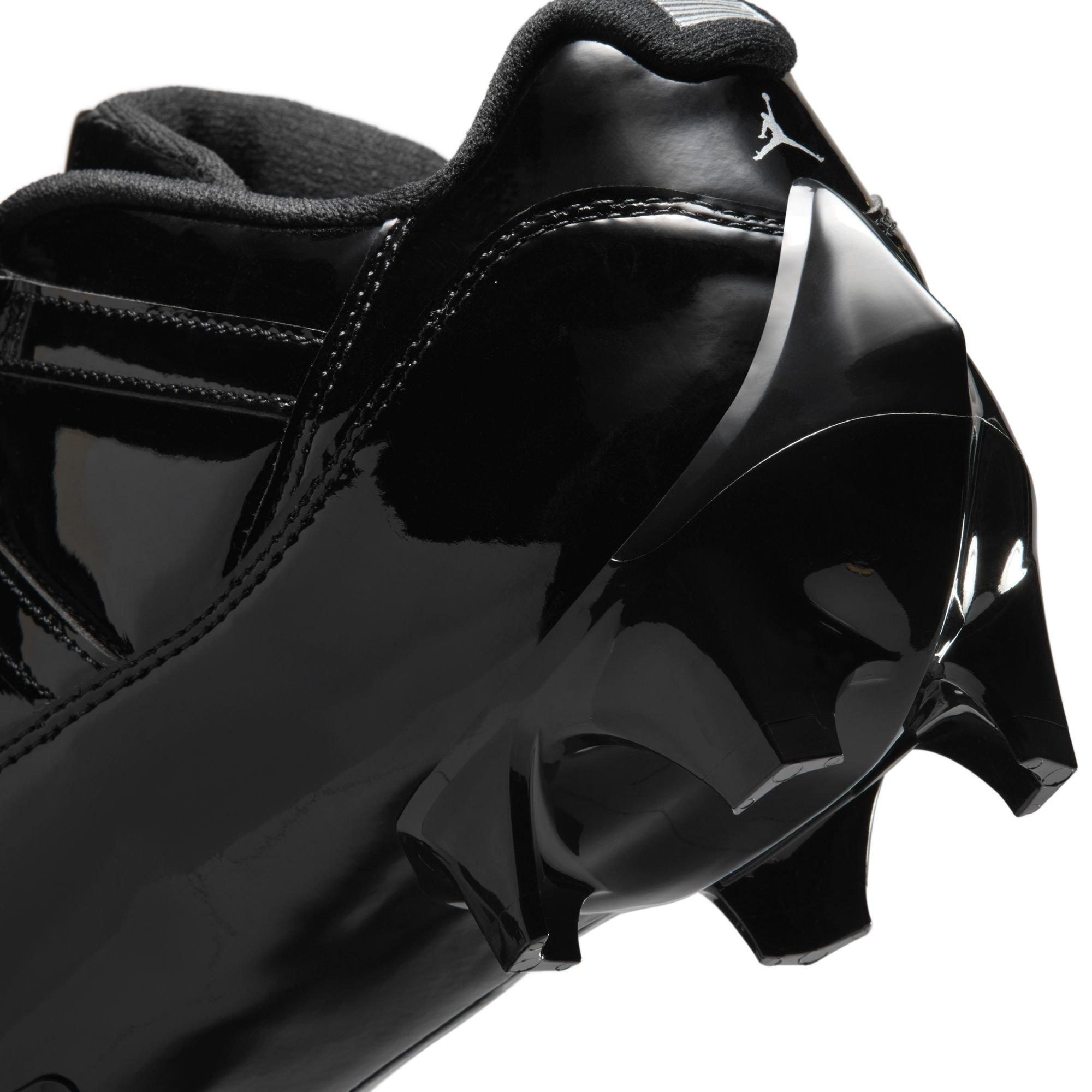 Men's 11 Low TD Football Cleats