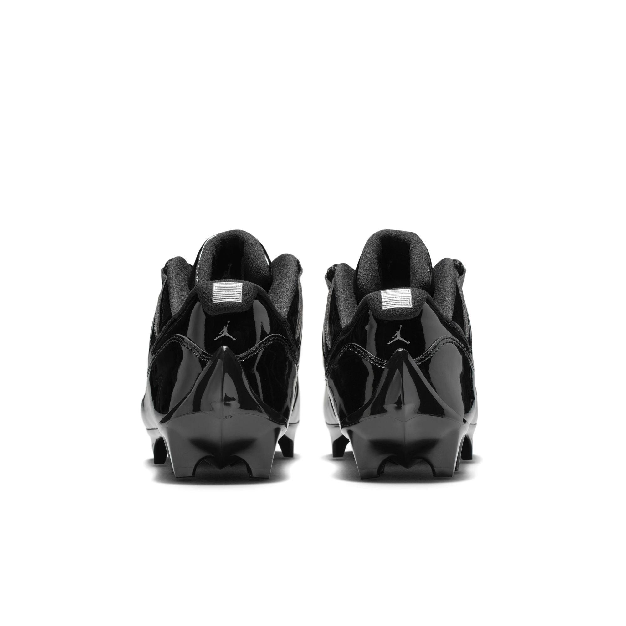 Men's 11 Low TD Football Cleats