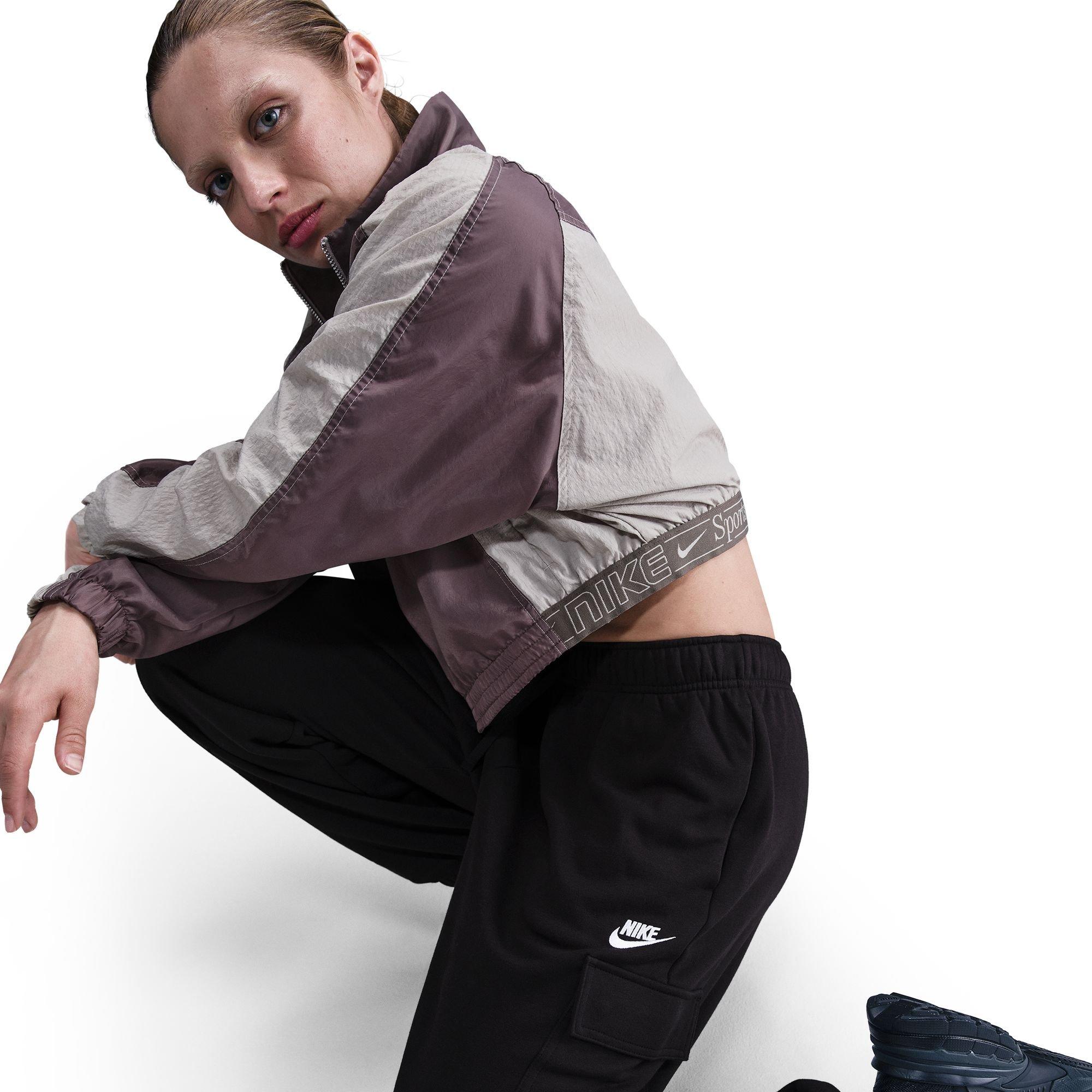 Women's Sportswear Club Fleece Oversized Cargo Joggers
