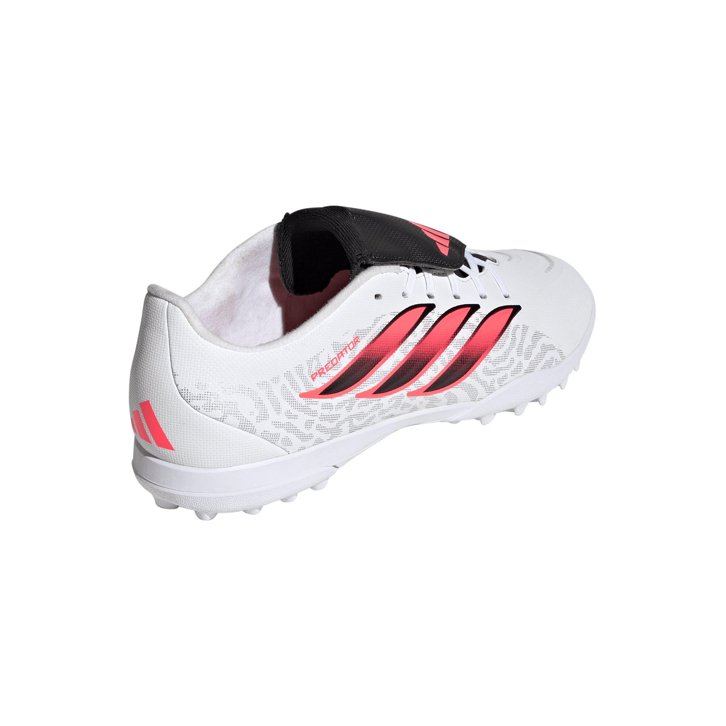 Predator Club Fold-Over Tongue Turf Soccer Shoes
