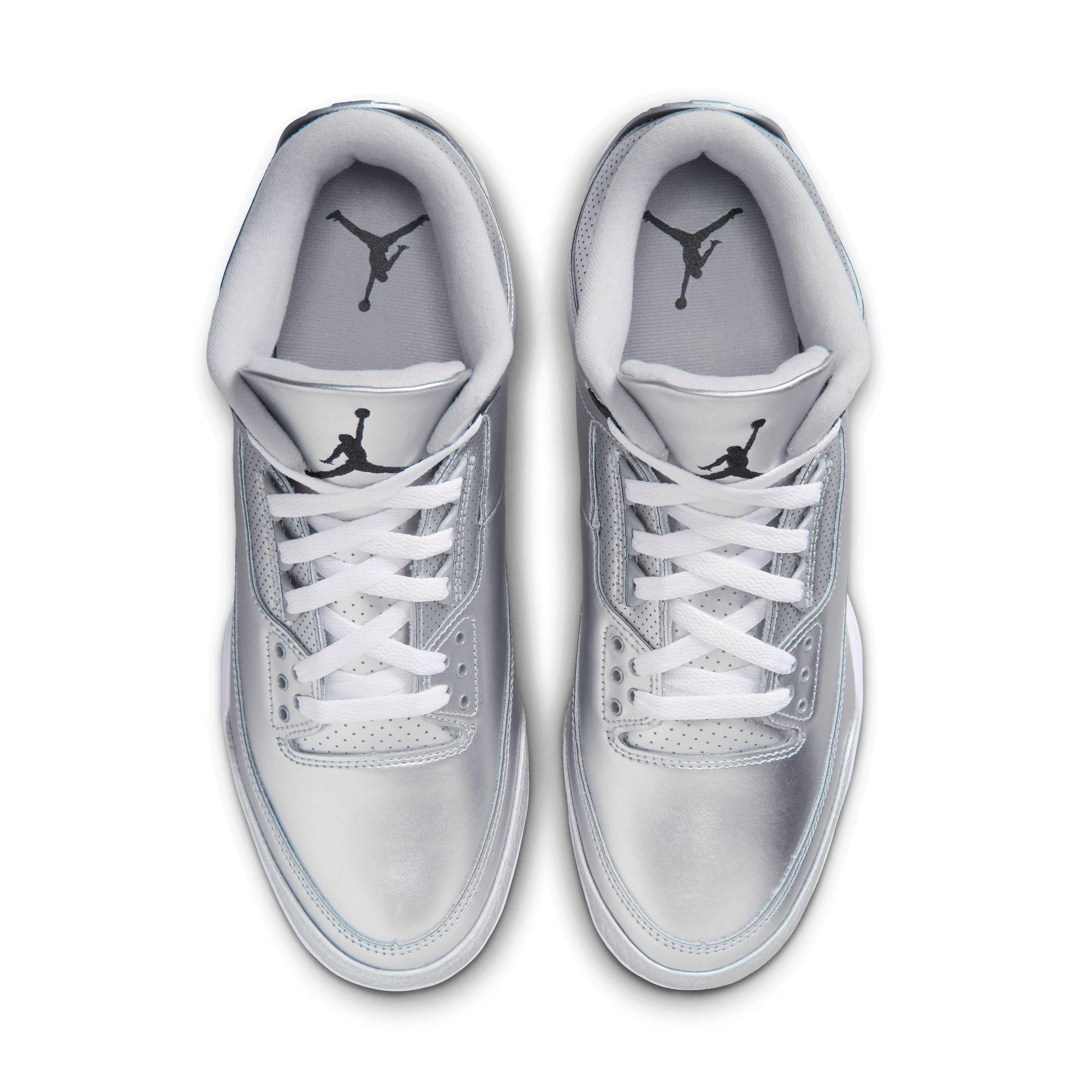 Men's Retro 3 Mid TD Football Cleats