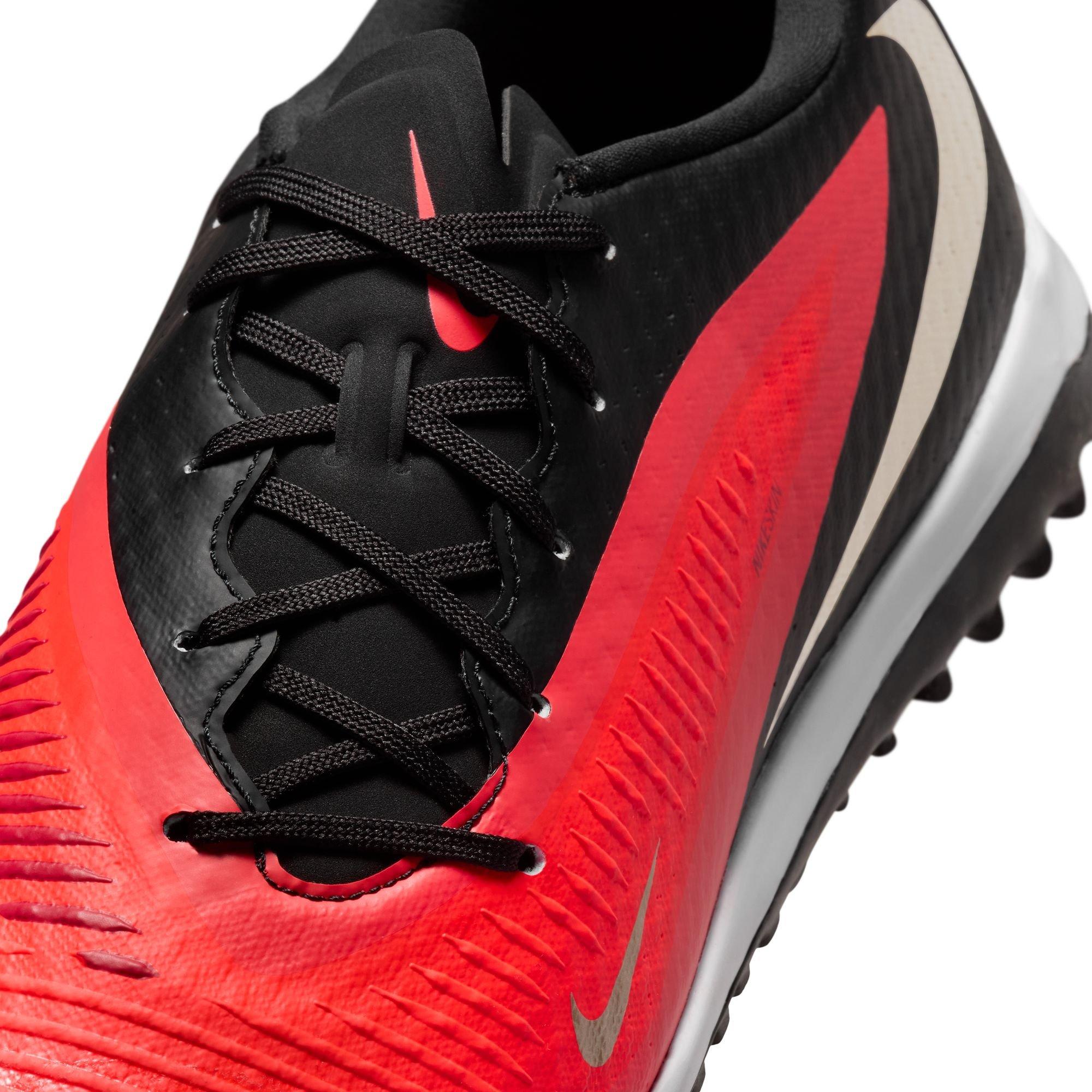 Men's Phantom 6 Low Academy Turf Soccer Shoes
