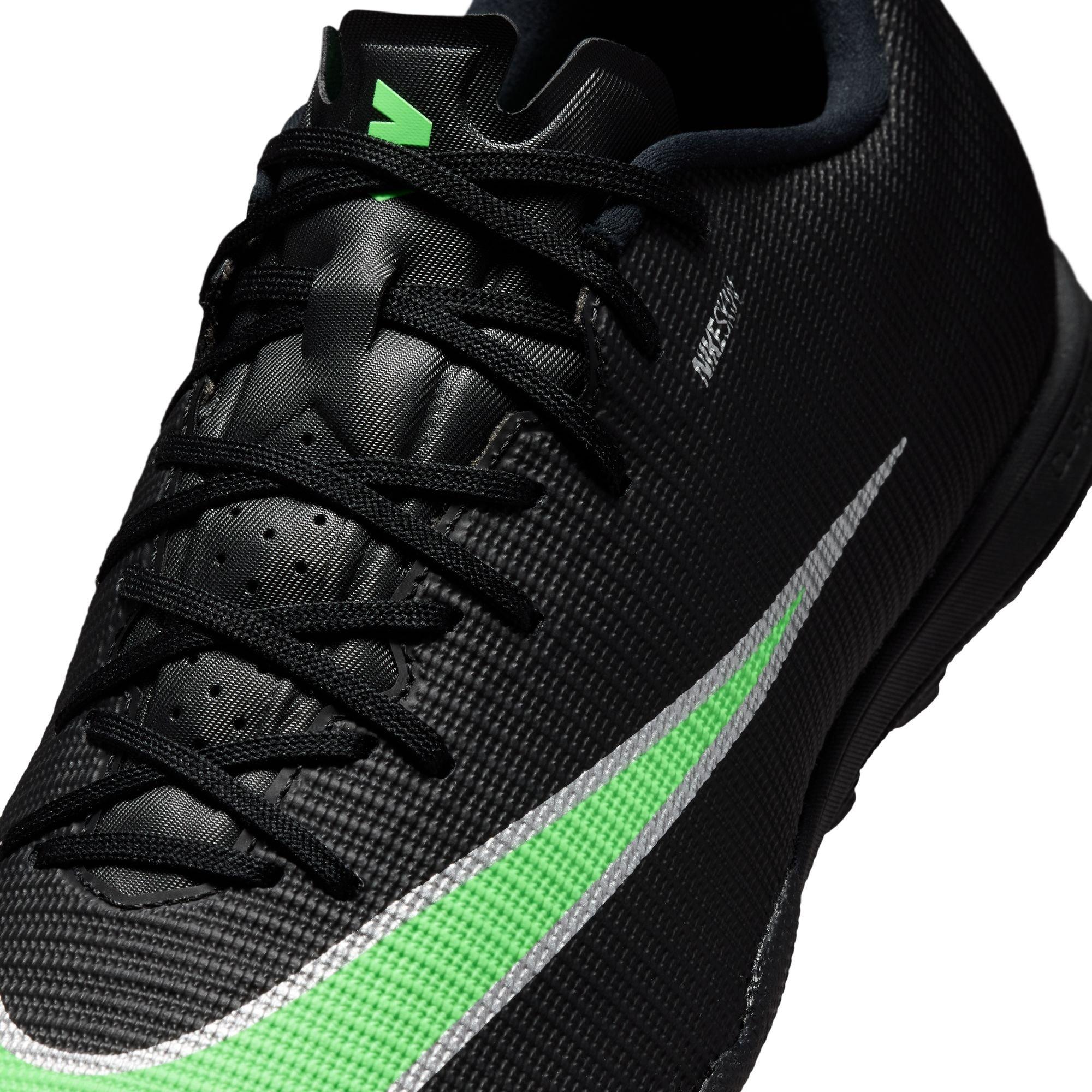 Men's Mercurial Vapor 17 Academy Low Turf Soccer Cleats