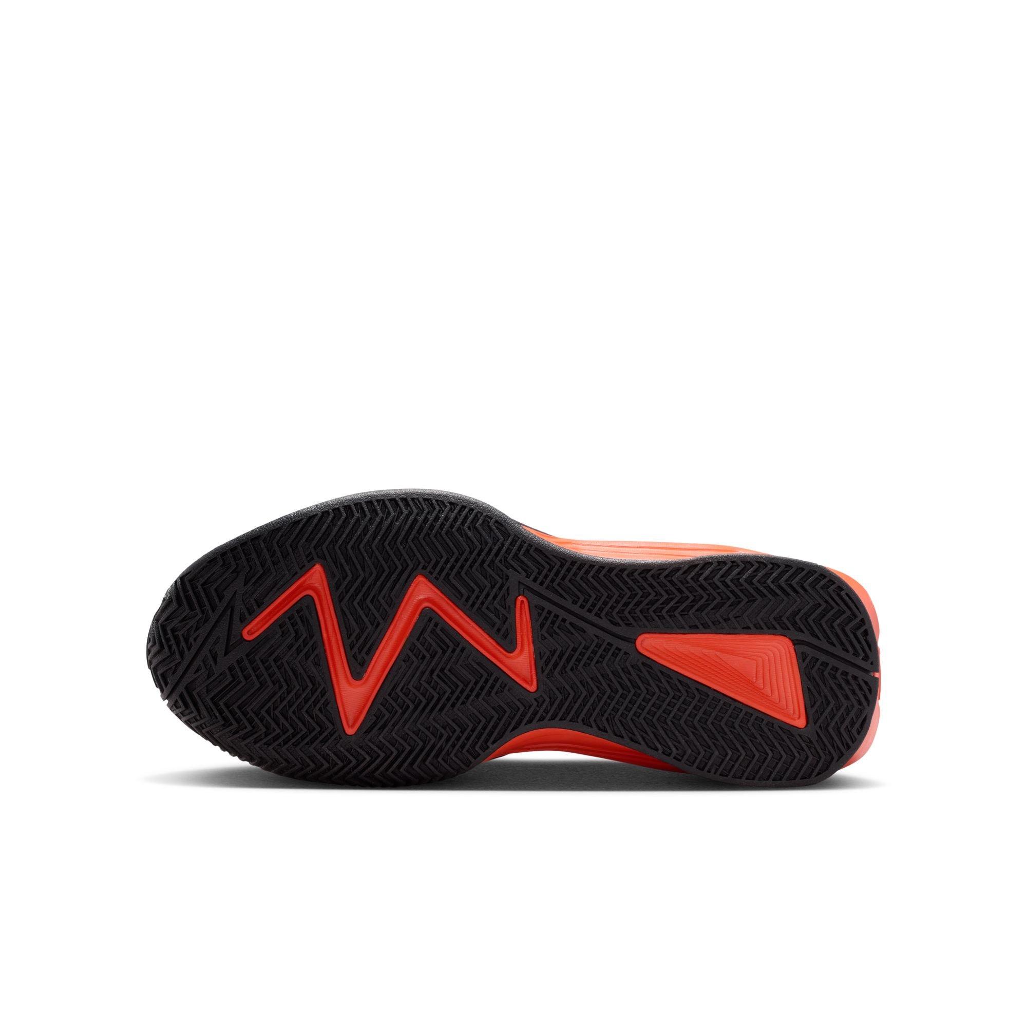 Kids' Grade School S.T Dynamite Basketball Shoes