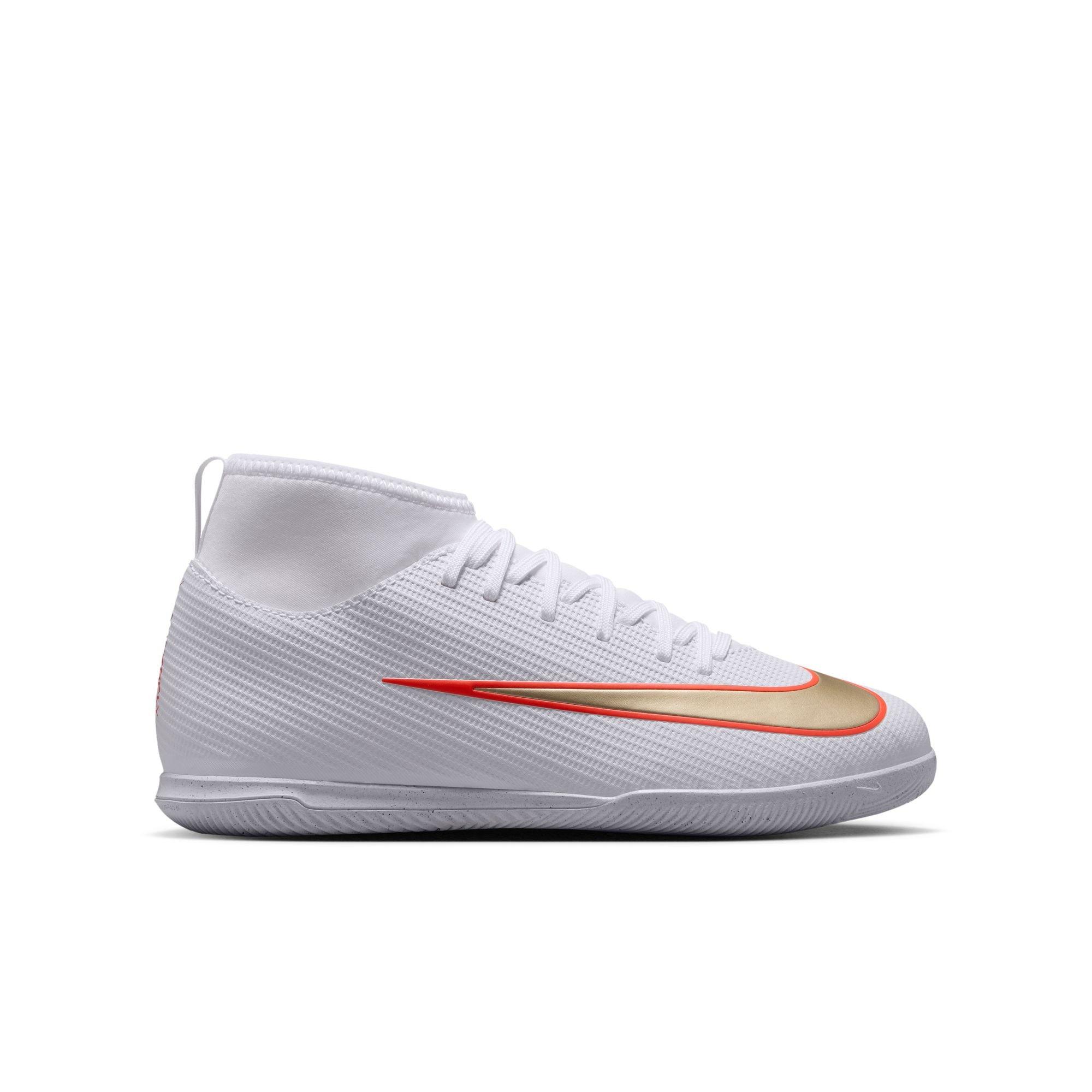 White/Blur/Right Crimson