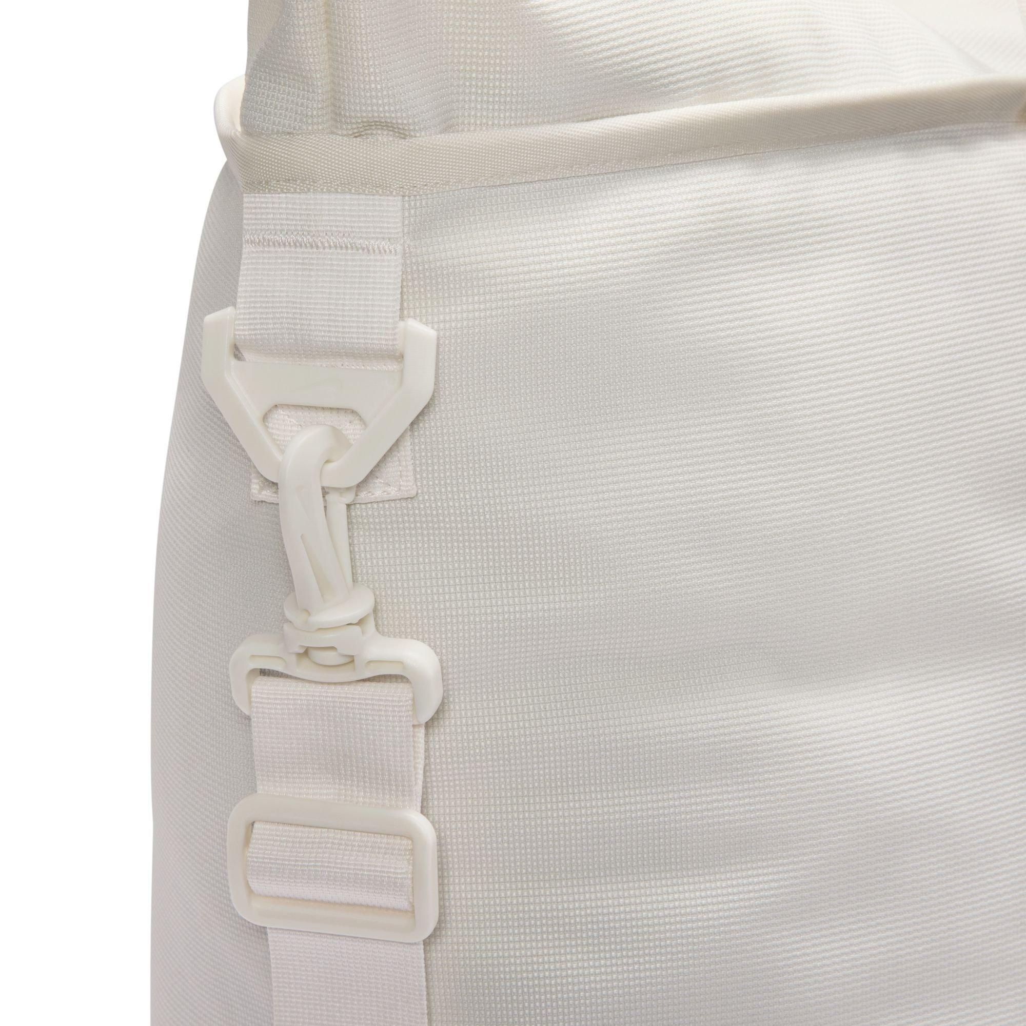 Heritage Eugene Tote Bag, 63L