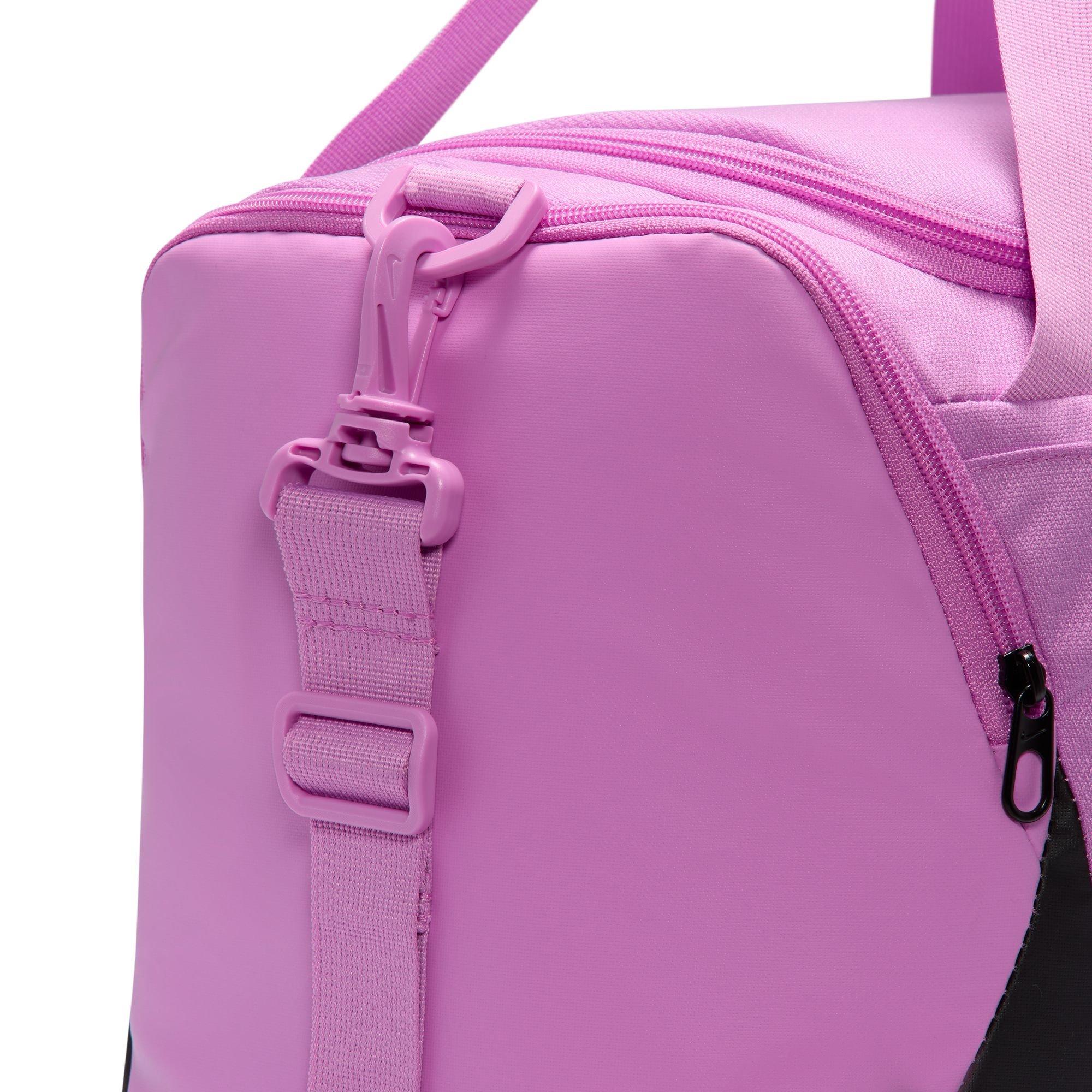 Brasilia Training Duffel Bag, 24L