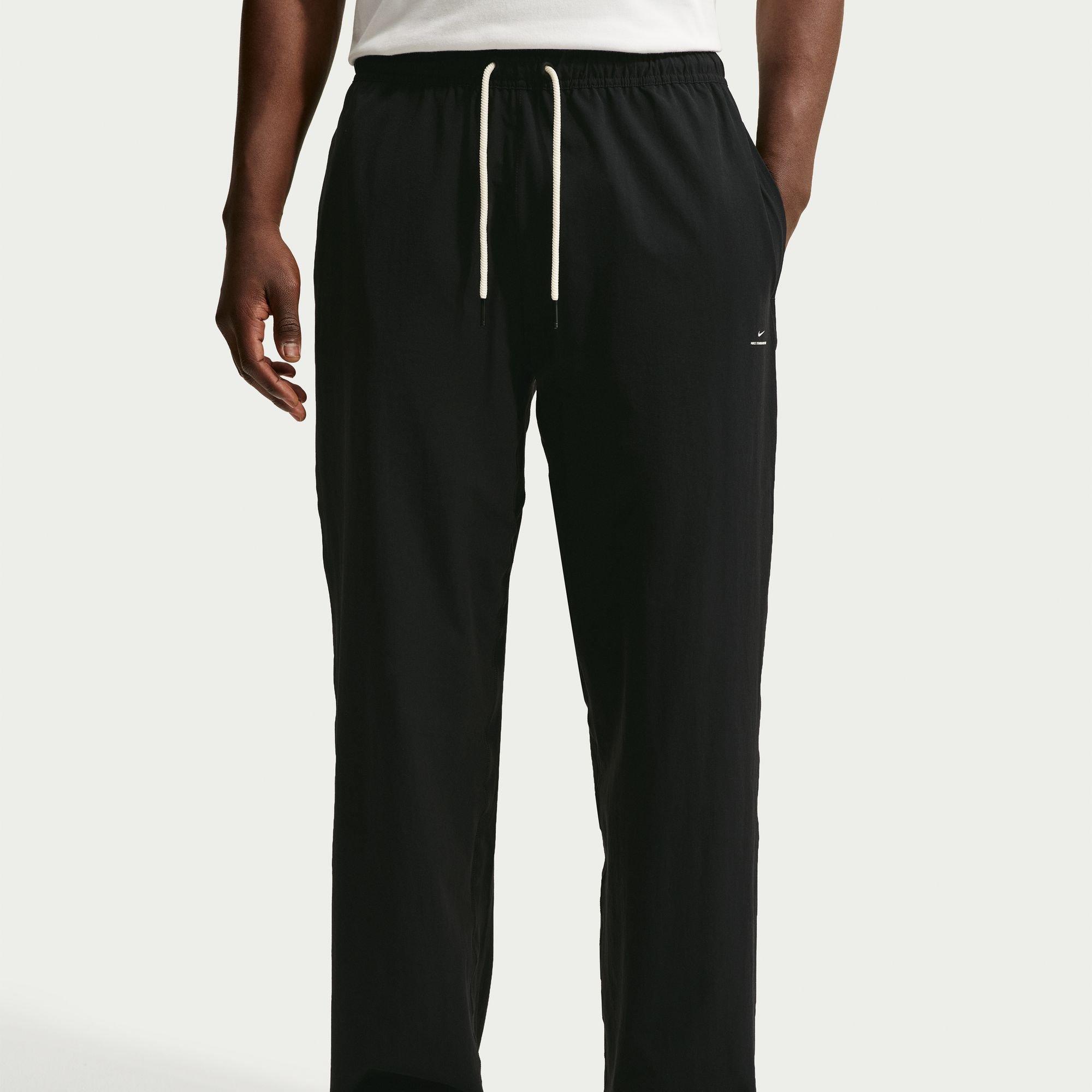 Black/Pale Ivory