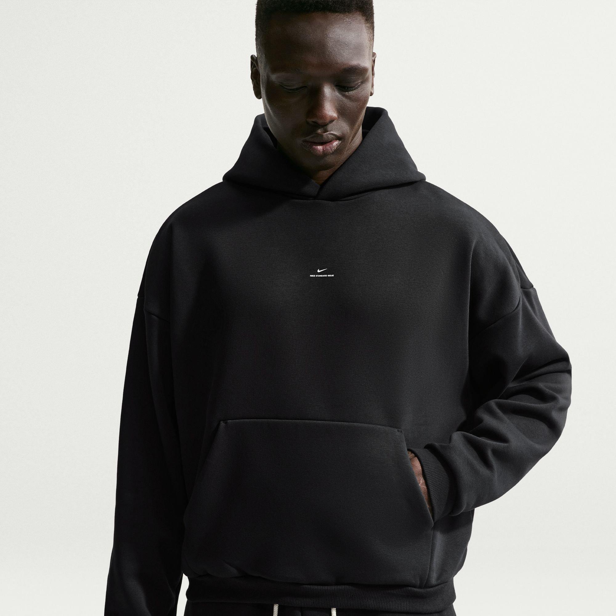 BLACK/PALE IVORY