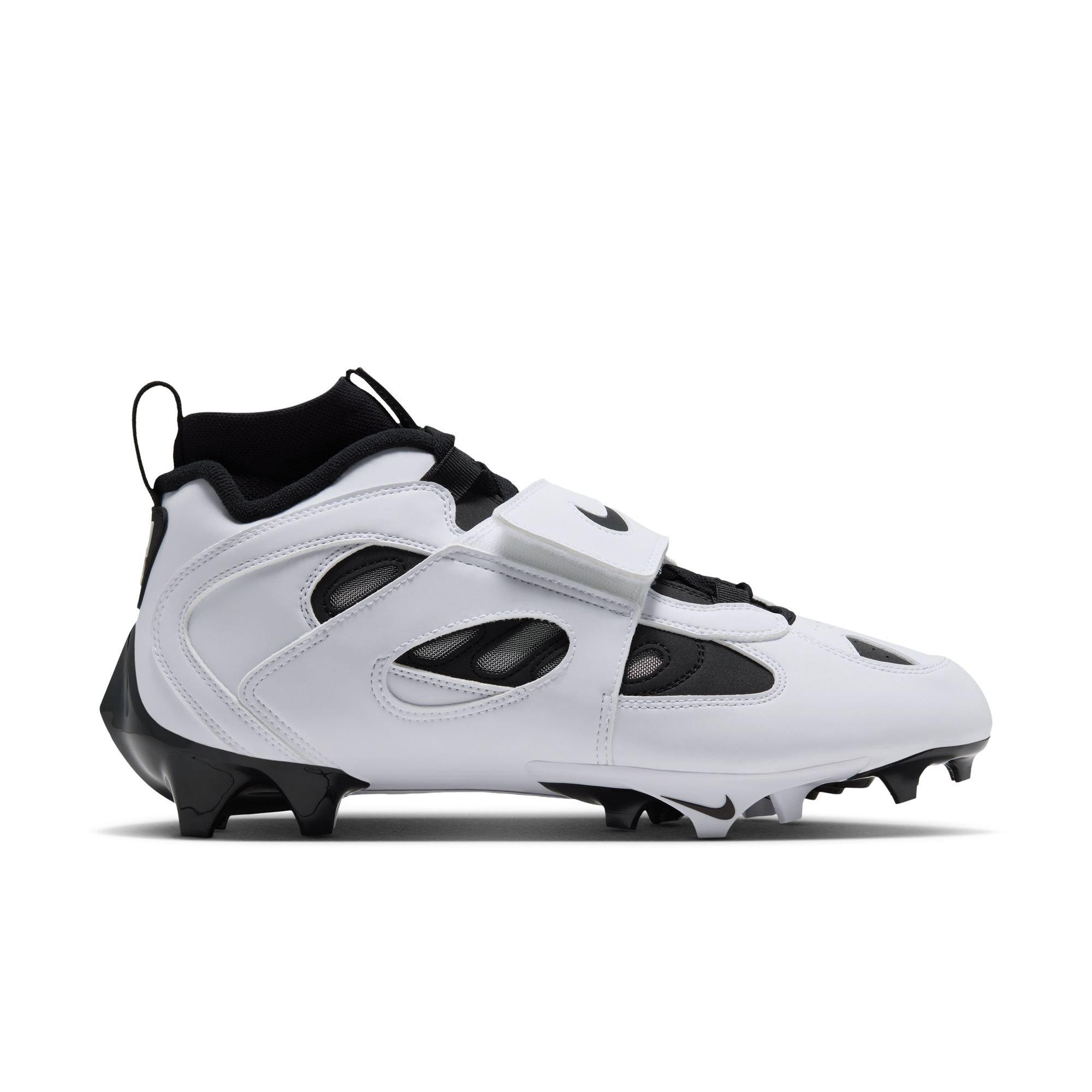 Men's Diamond Turf II Football Cleats
