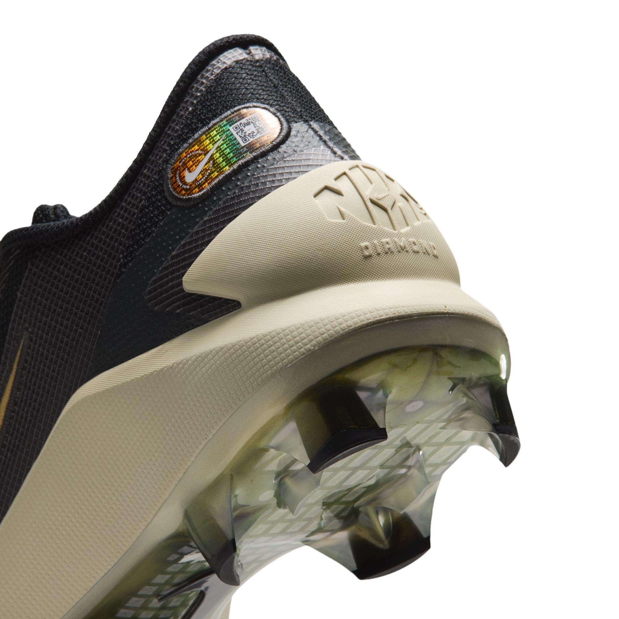 Men's Diamond Showcase Molded Baseball Cleats