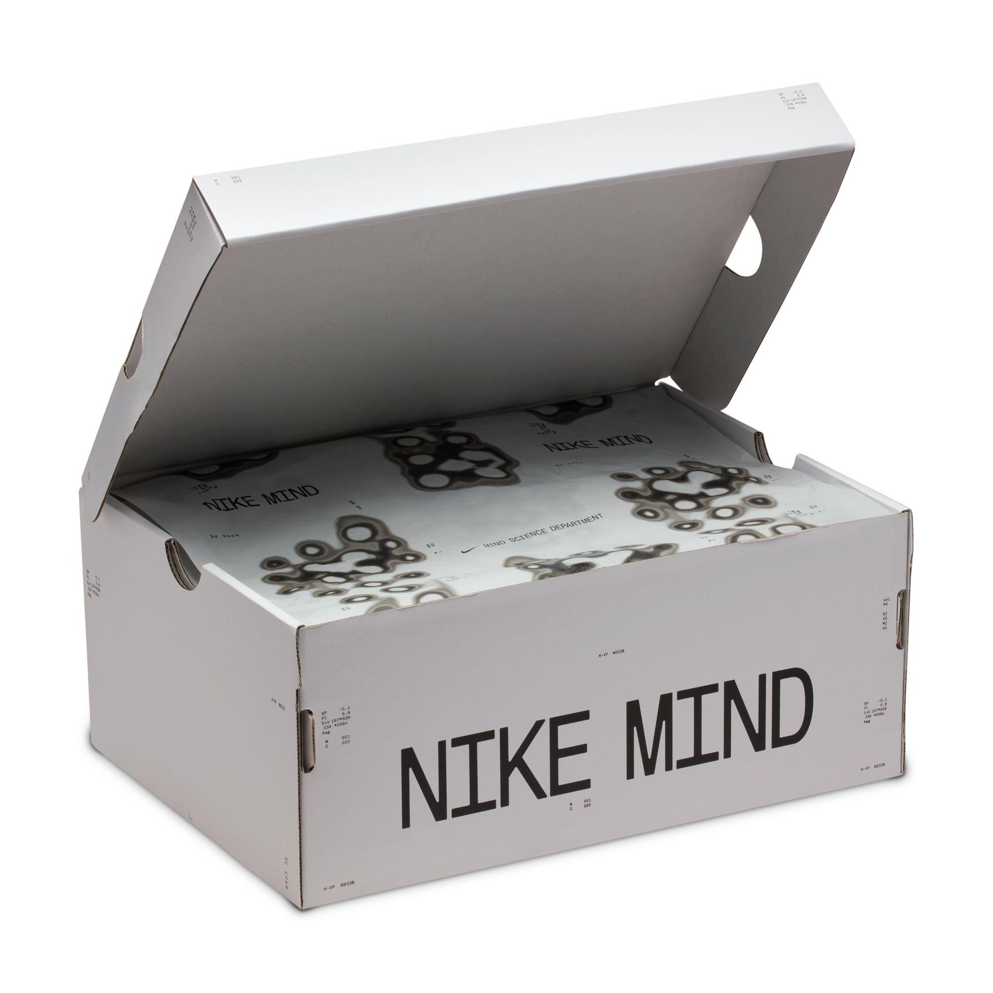 Nike Women's Mind 002 Cross Training Shoes