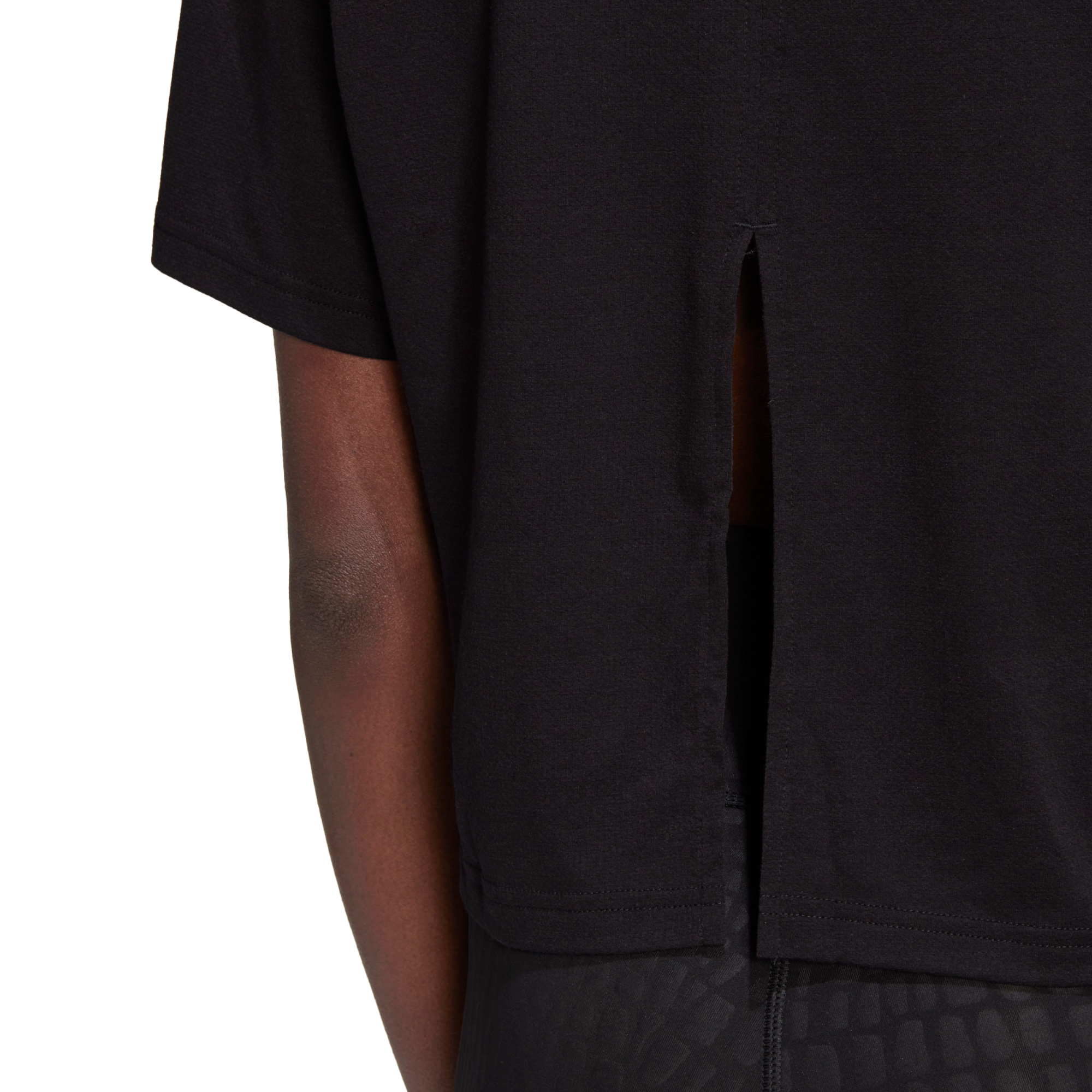 Women's Train Icons 3 Bar Logo Tee