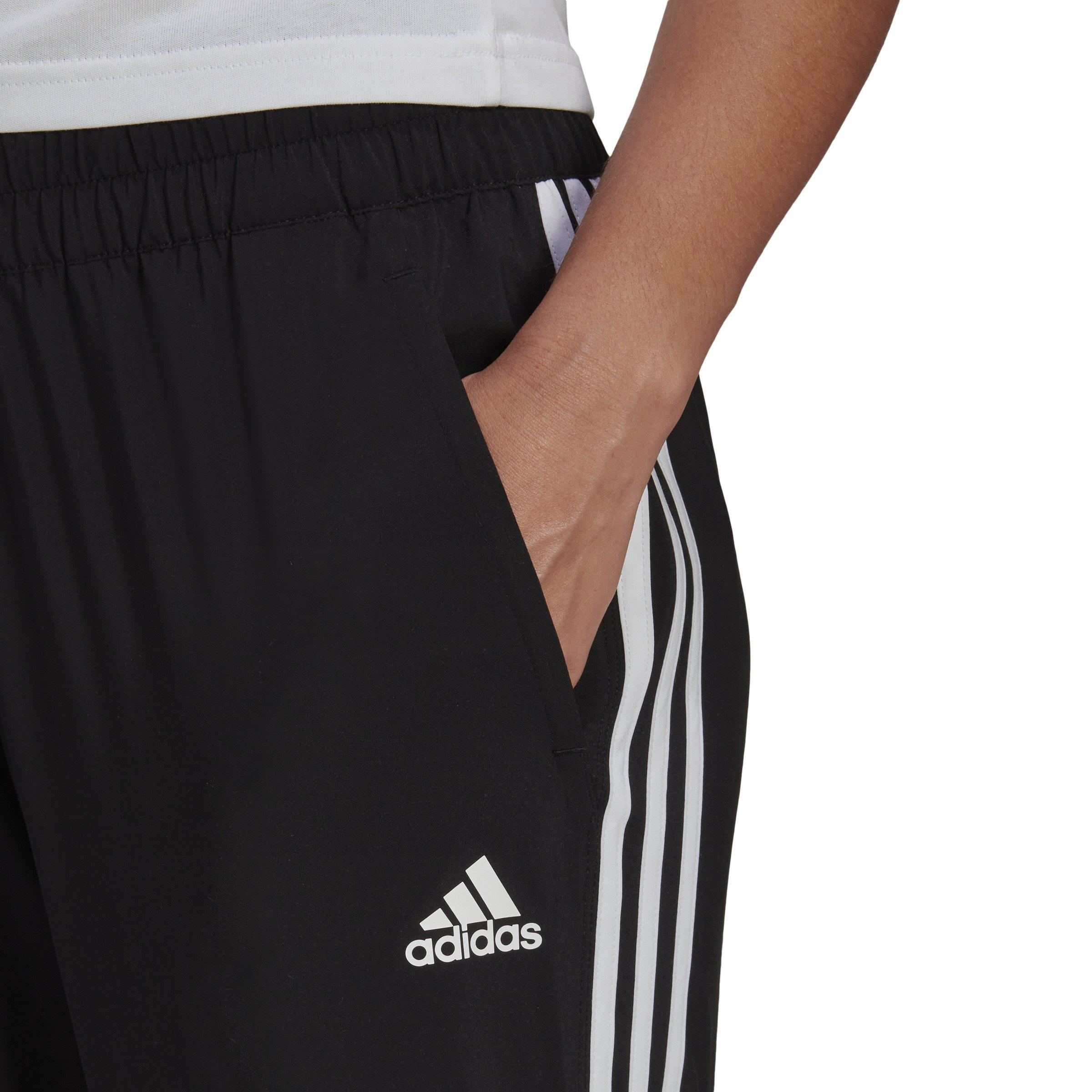 Women's Train Icons Woven Pants