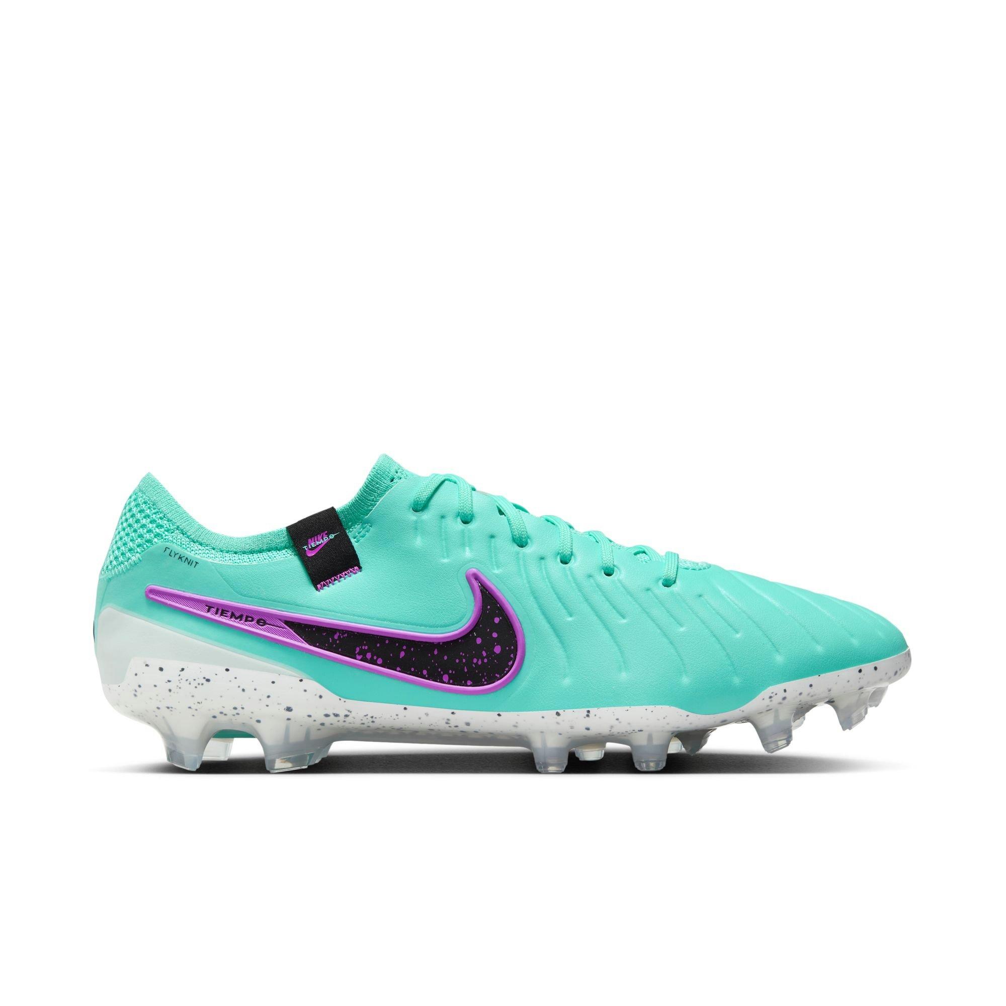 Tiempo soccer clearance boots