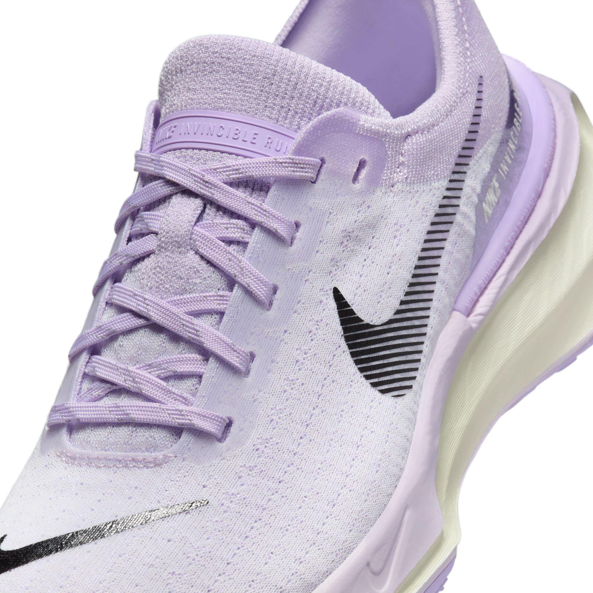 Women's Invincible 3 Running Shoes