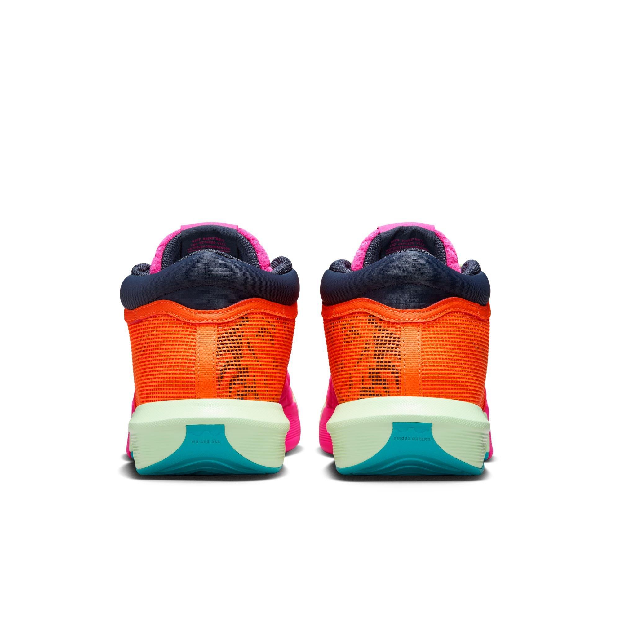Unisex LeBron Witness 8 Basketball Shoes