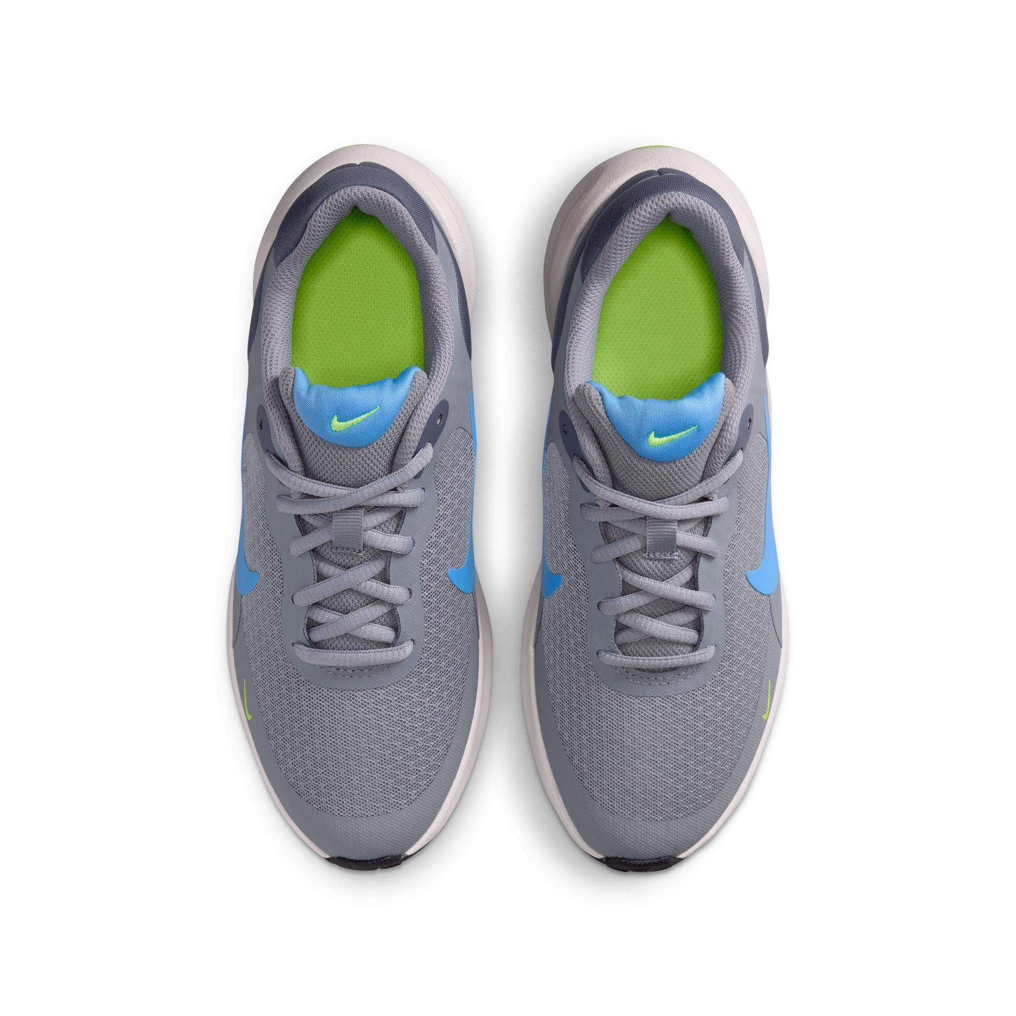Kids' Grade School Revolution 7 Running Shoes