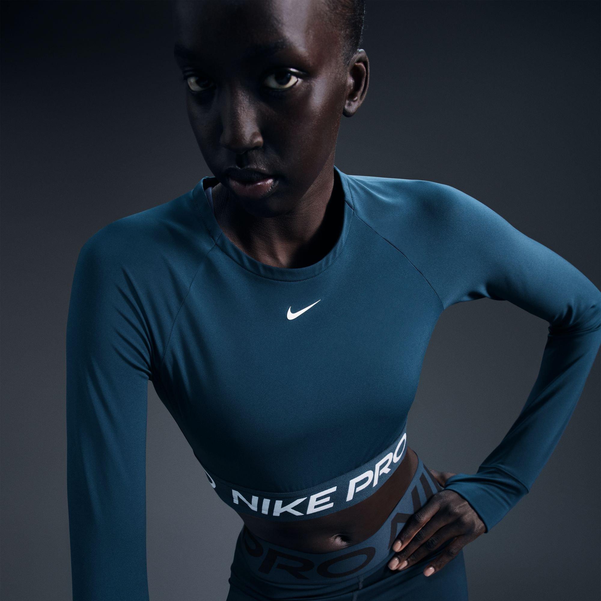 Women's Dri-FIT Cropped Long-Sleeve Top