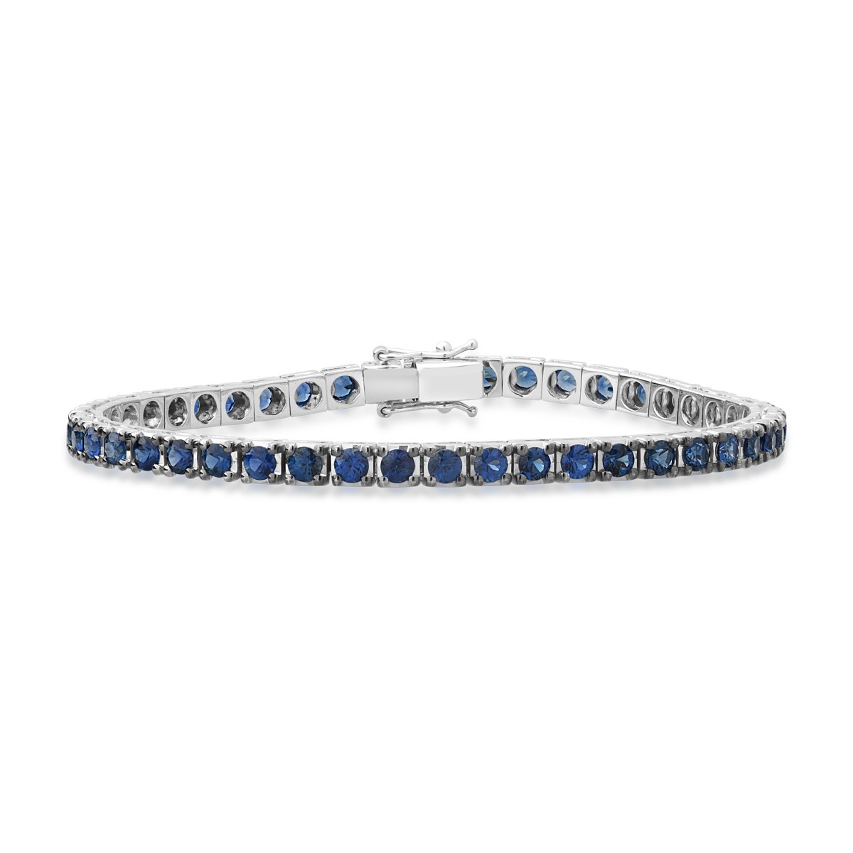 18K white gold bracelet with 6.7ct sapphires