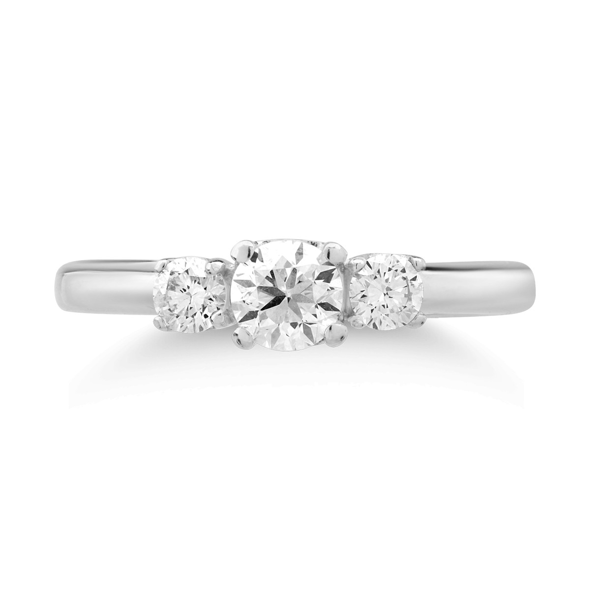 18K white gold ring with diamonds of 0.75ct