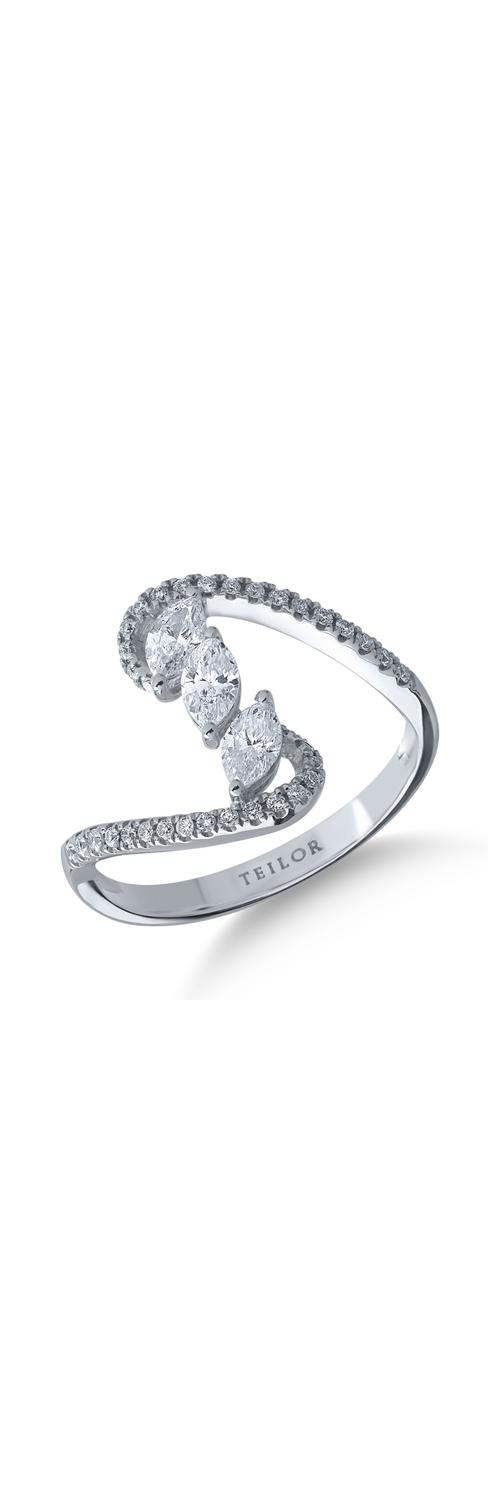 18K fehérarany gyűrű 0.60ct gyémántokkal