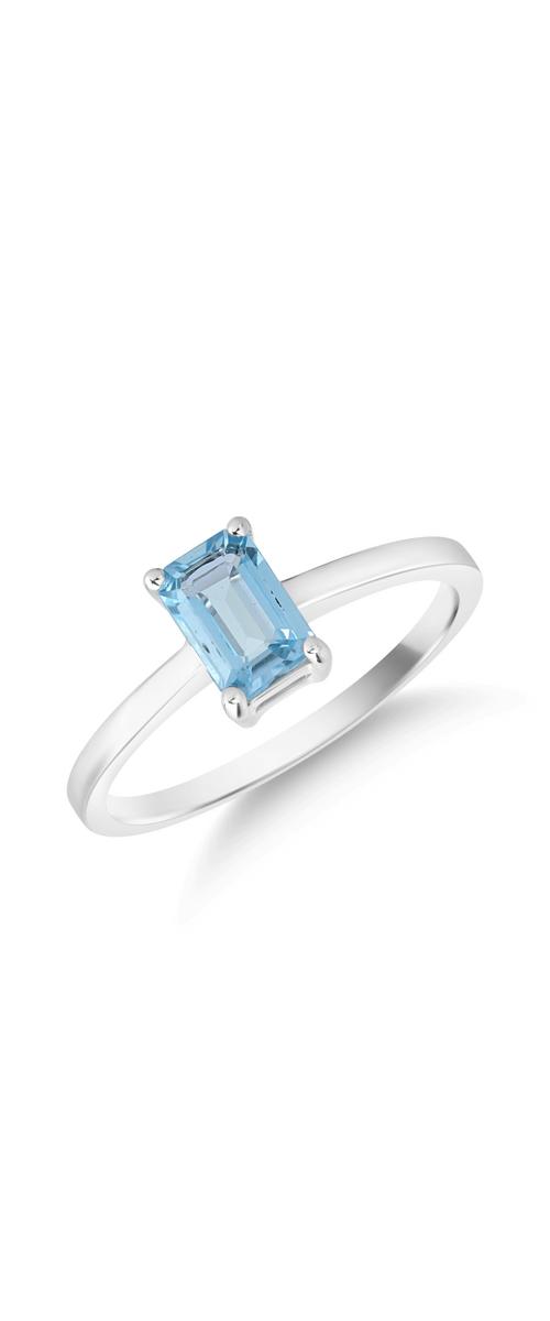 14K white gold ring with 0.69ct Swiss blue topaz