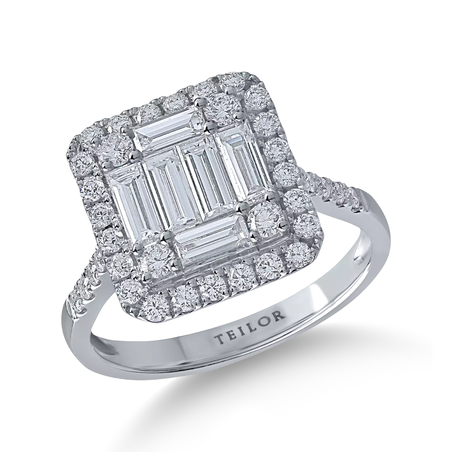 White gold ring with 1.1ct diamonds