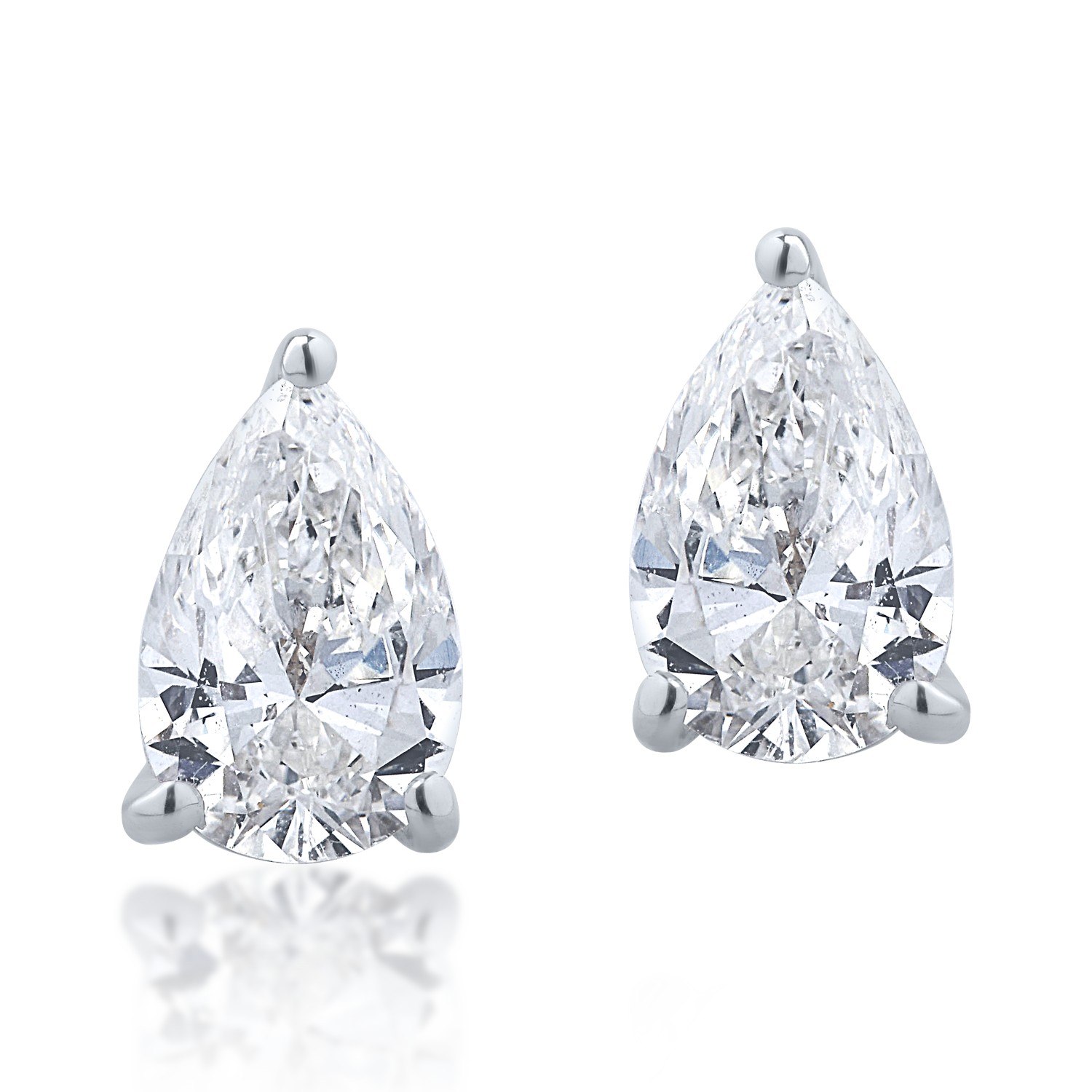 18K white gold earrings with 0.8ct diamonds
