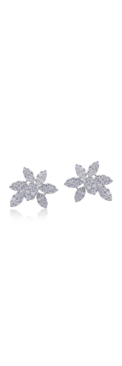 18K white gold earrings with 1.76ct diamonds