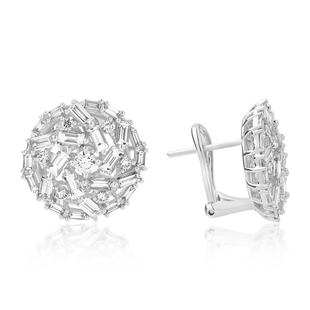18K white gold earrings with 2.21ct diamonds