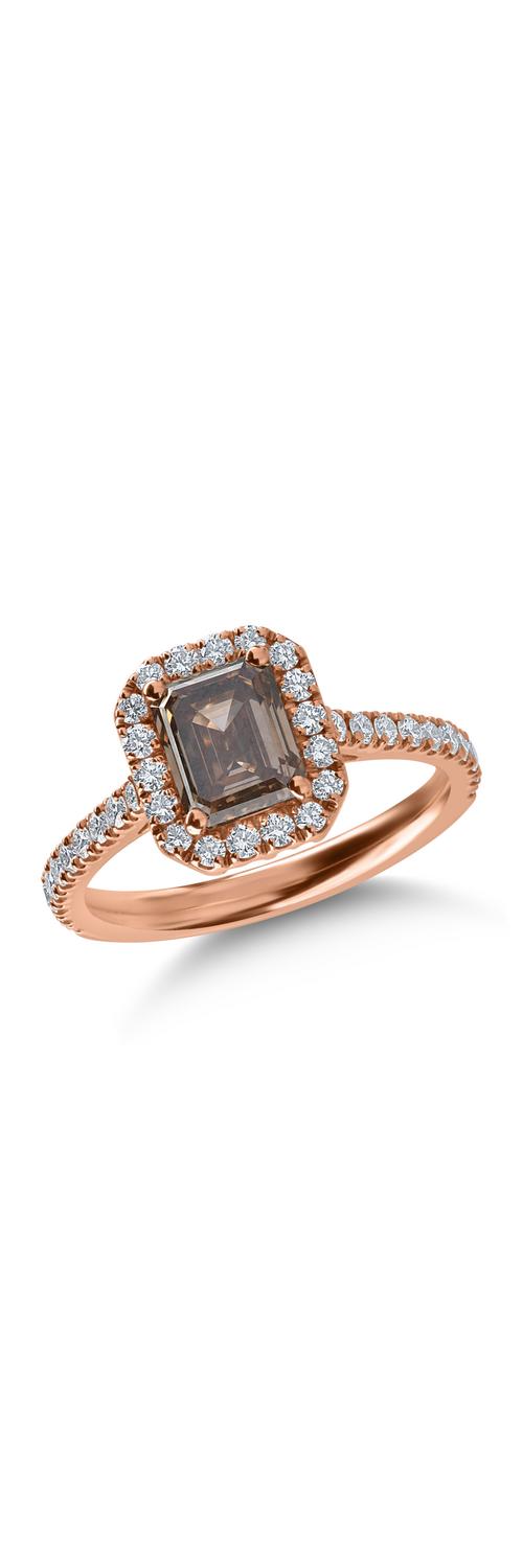 Rózsarany gyűrű 1.52ct barna gyémánttal és 0.54ct tiszta gyémánttal
