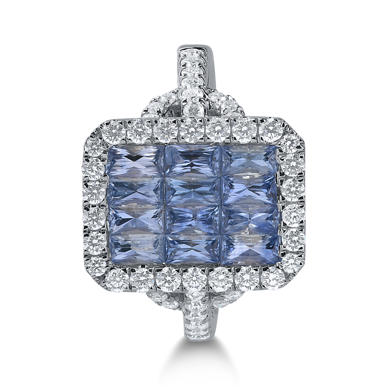 White gold ring with 1.65ct sapphires and 0.68ct diamonds