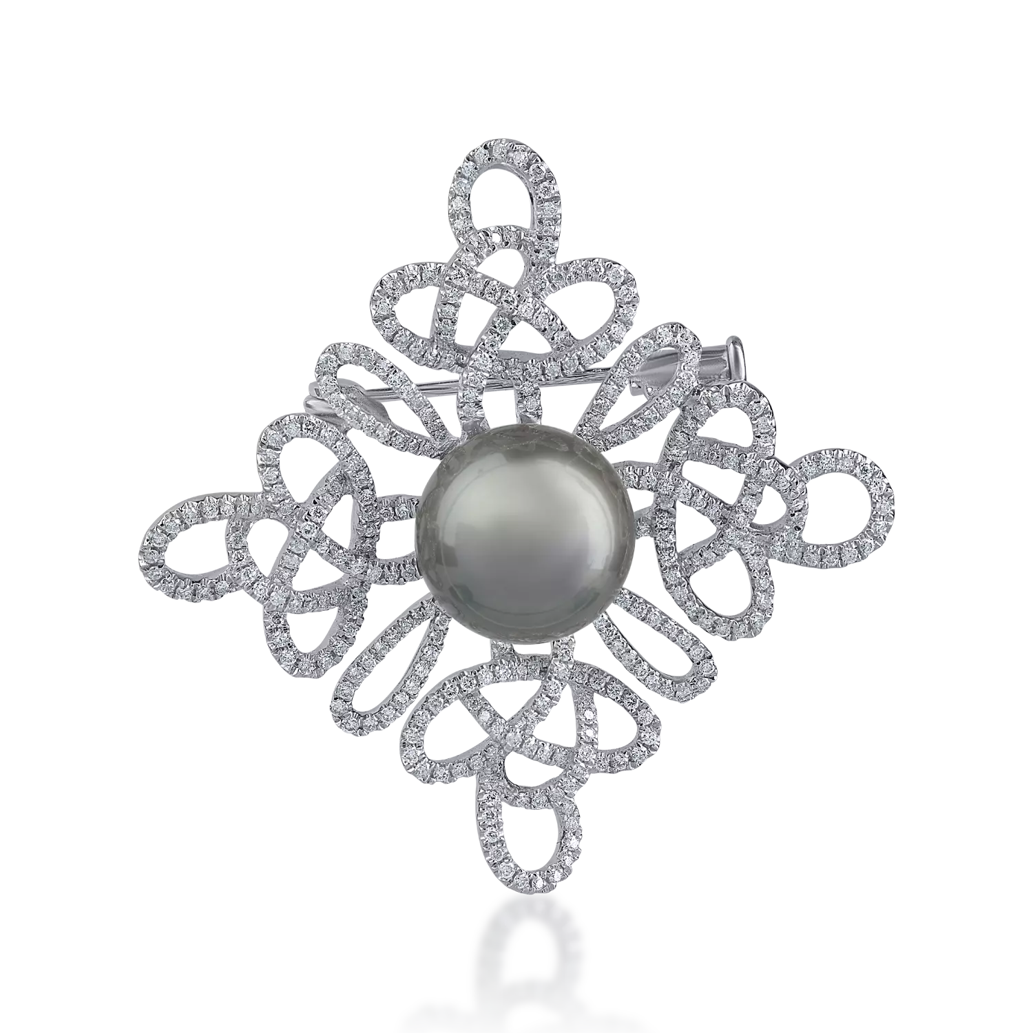 White gold brooch with fresh water pearl and 0.95ct diamonds