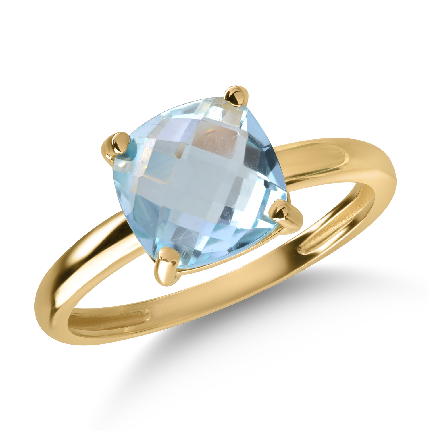 Yellow gold ring with 2.5ct topaz
