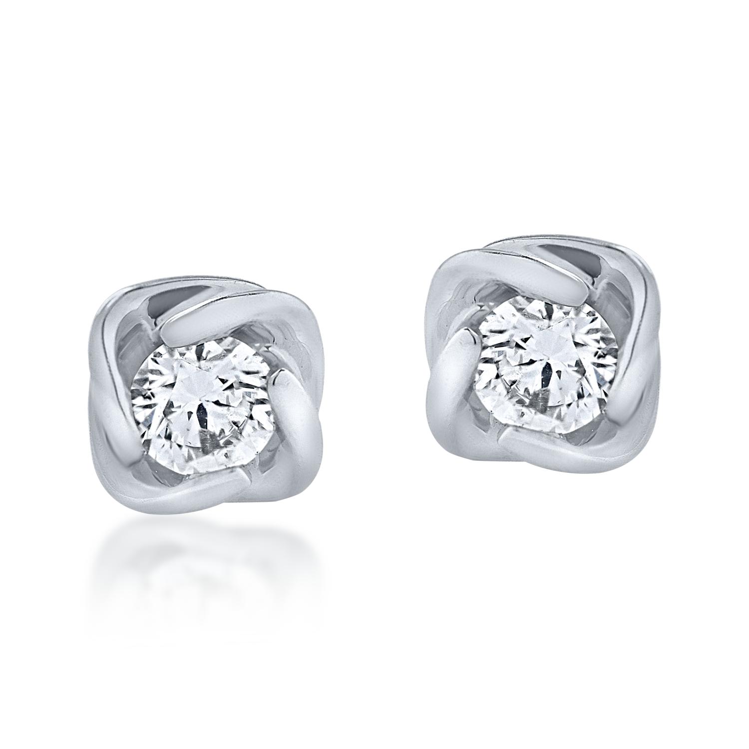 White gold earrings with 0.11ct diamonds