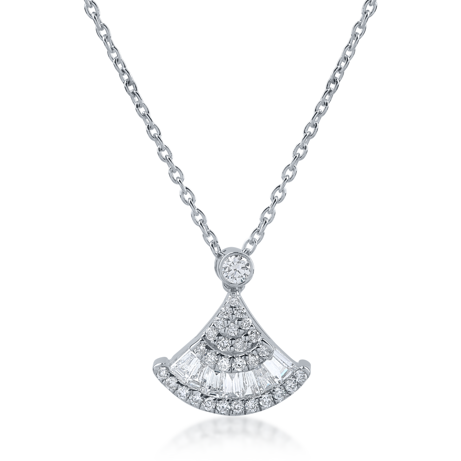 White gold pendant necklace with 0.36ct diamonds