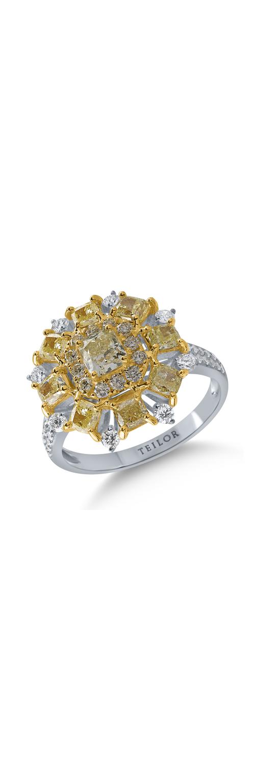 Pierścionek z biało-żółtego złota z żółtymi diamentami o masie 2.14ct i przezroczystymi diamentami o masie 0.39ct