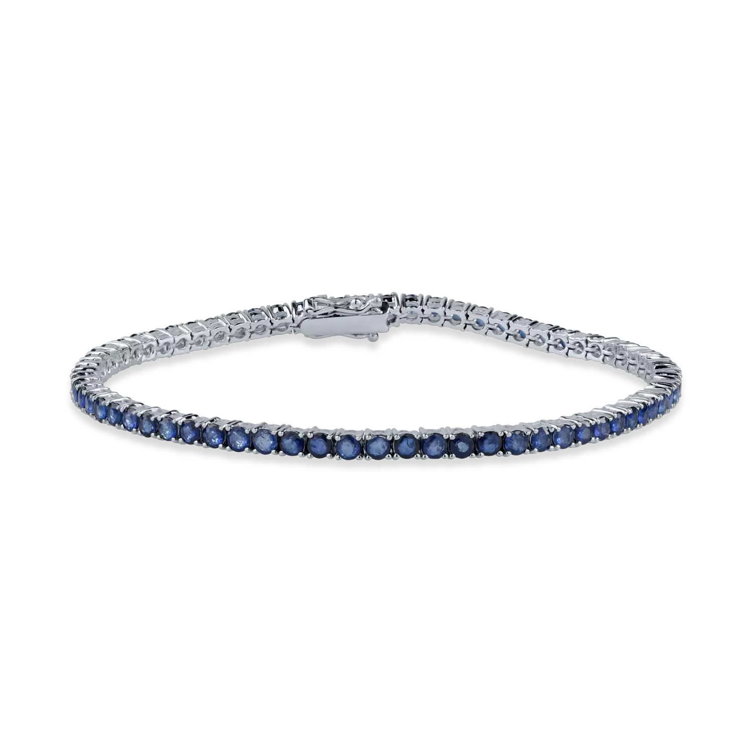 White gold tennis bracelet with 4.6ct sapphires